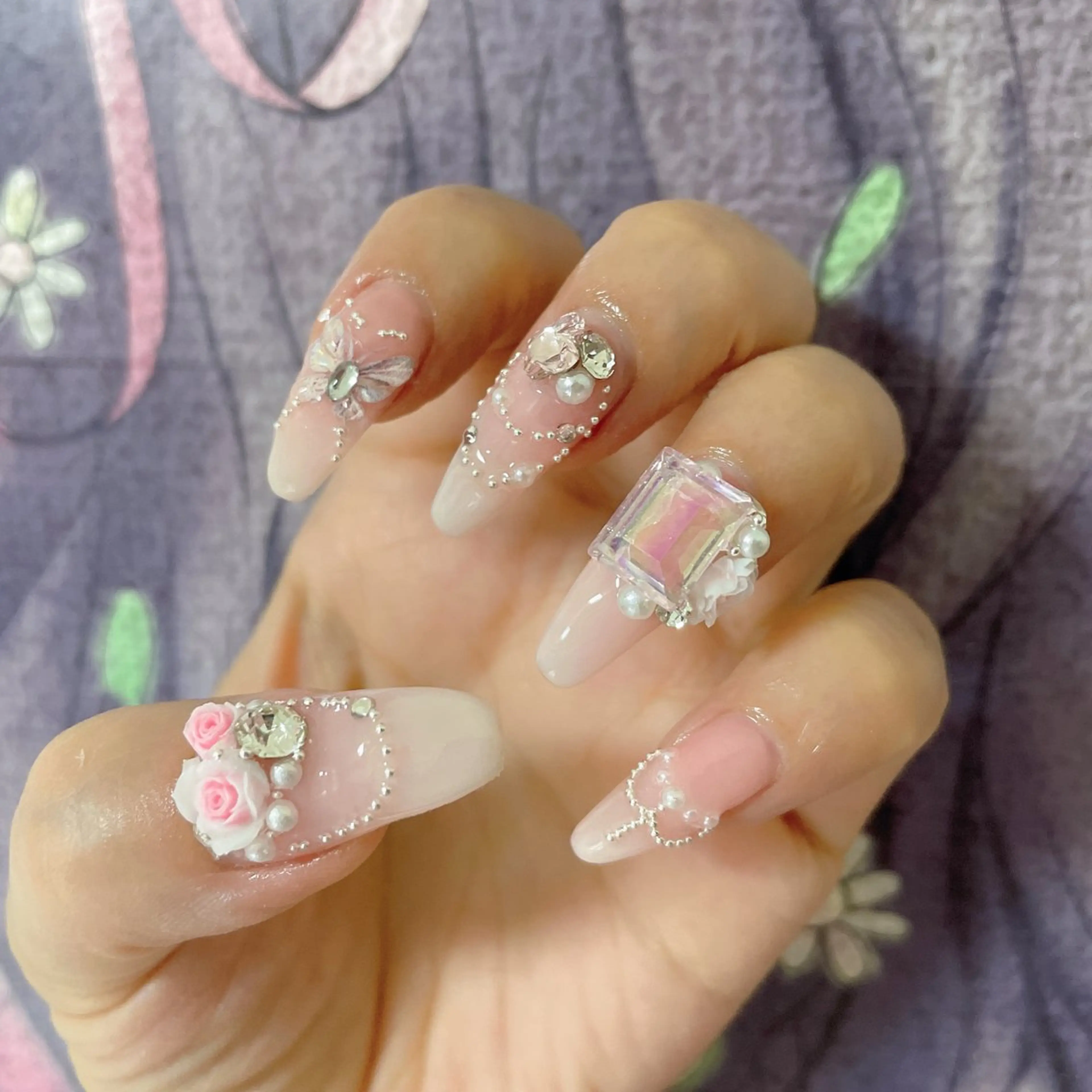 ネイル ハンドネイル 畠山 ゆいのネイルデザイン