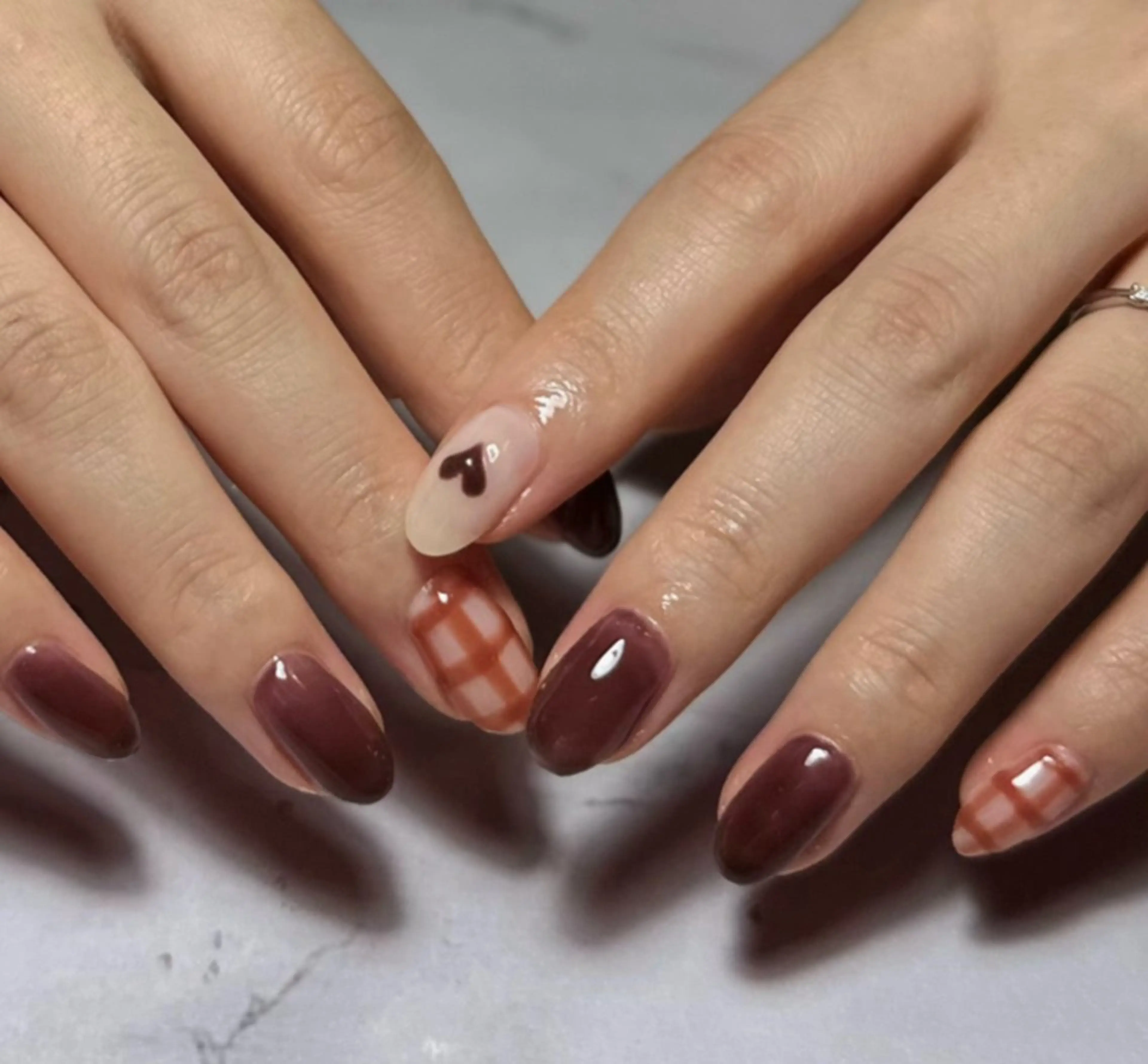 ネイル 新山 聖のネイルデザイン