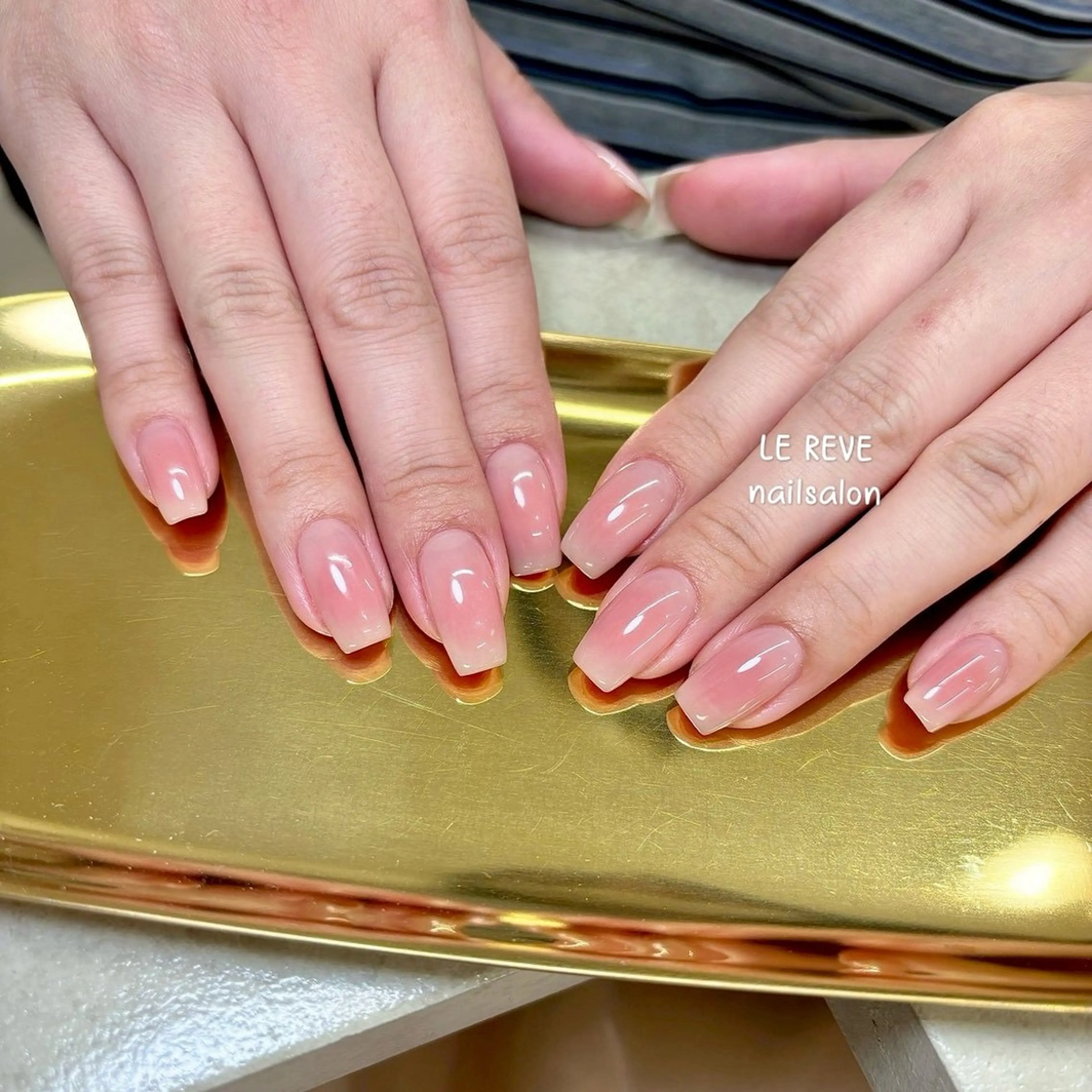 ネイル 韓国ネイル ニュアンスネイル シンプルネイル 春ネイル ワンホンネイル LE REVE nailsalonのネイルデザイン