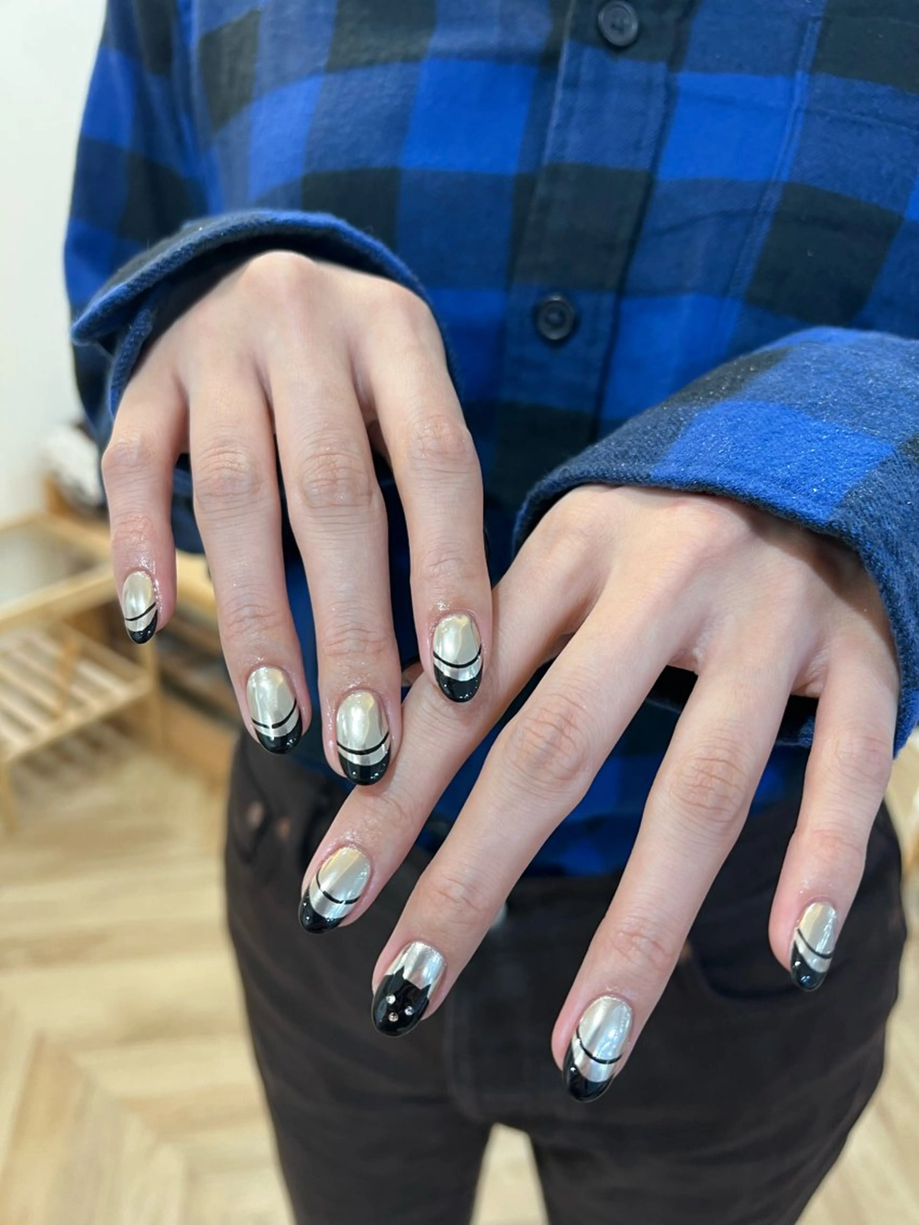 ネイル ハンドネイル フットネイル ハンドケア Nes.Nail所属・Miyagi Asamiのネイルデザイン