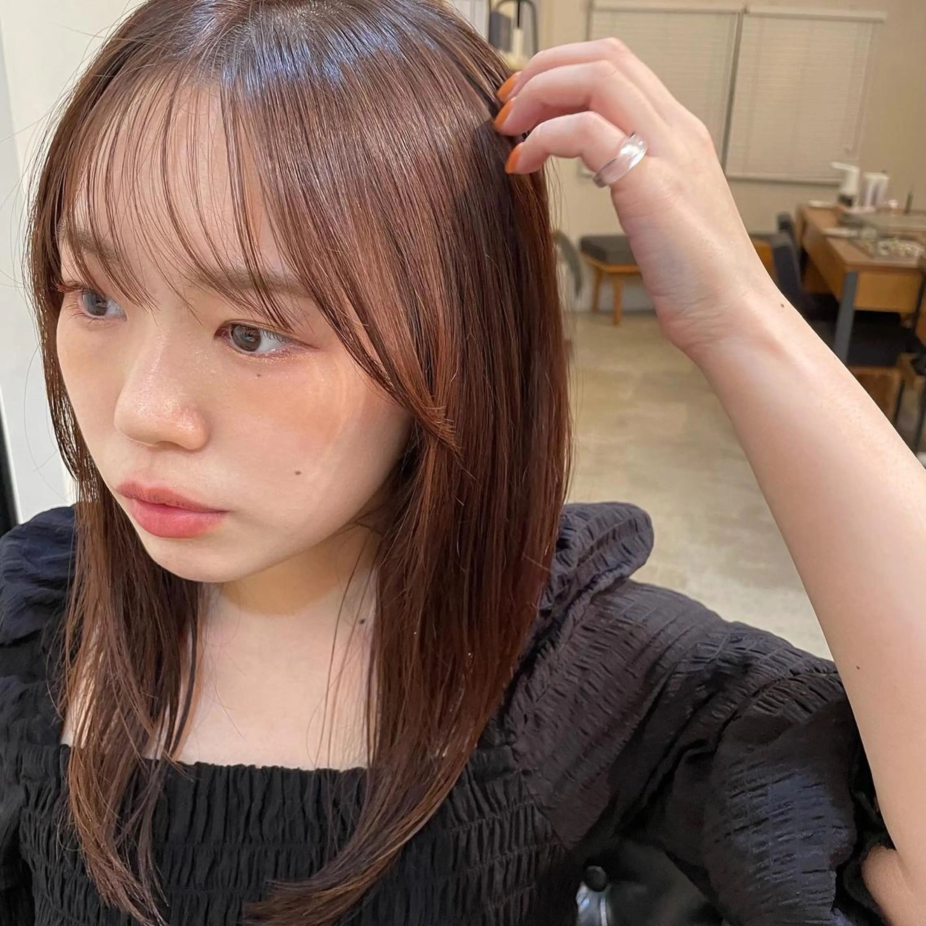 ミディアム カラー レイヤーカット🌙 縮毛矯正🪞ヒロキのヘアスタイル