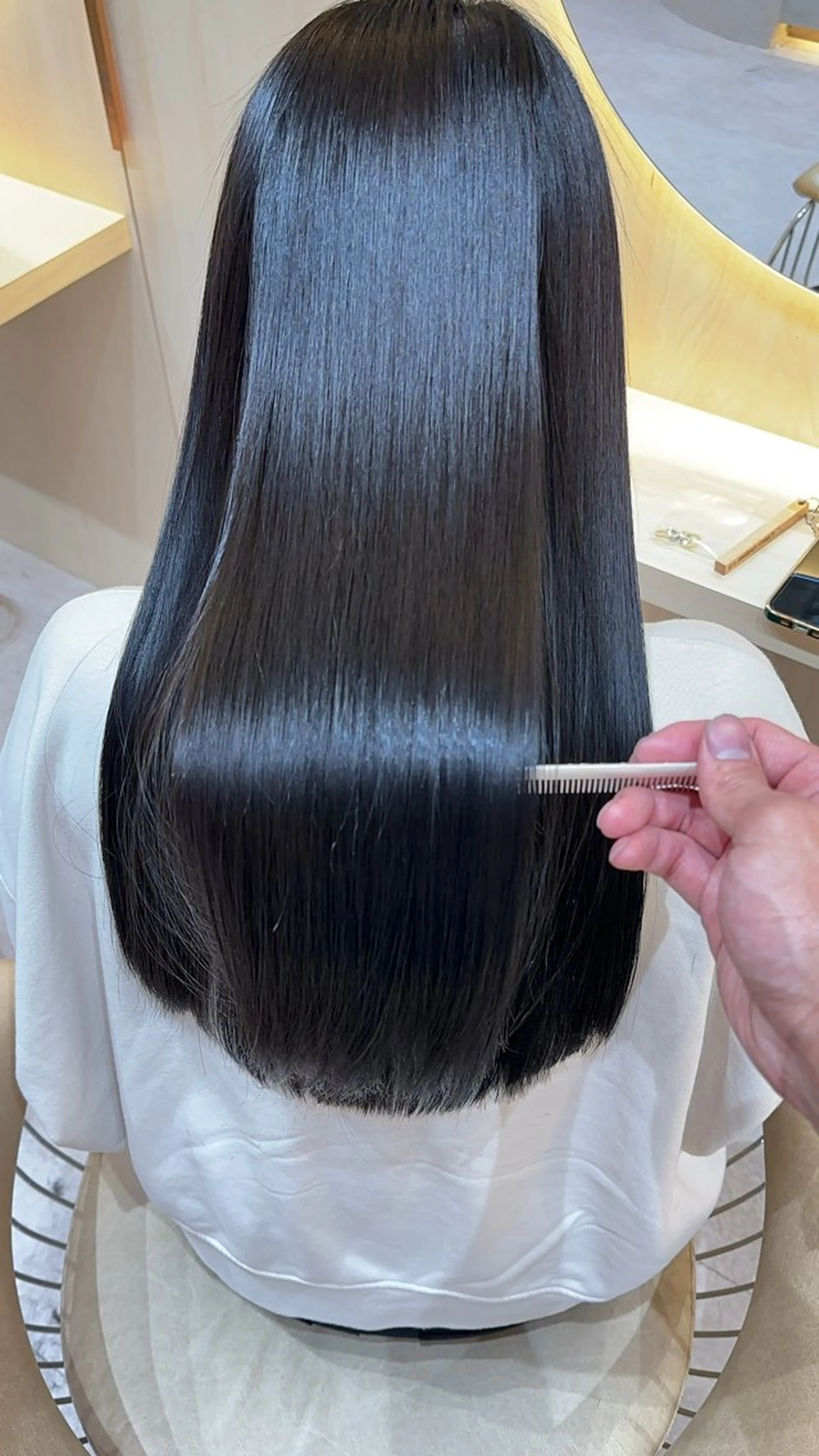 ロング カラー カット ヘアカラー 縮毛矯正 レイヤー❣️縮毛矯正 川村利幸のヘアスタイル