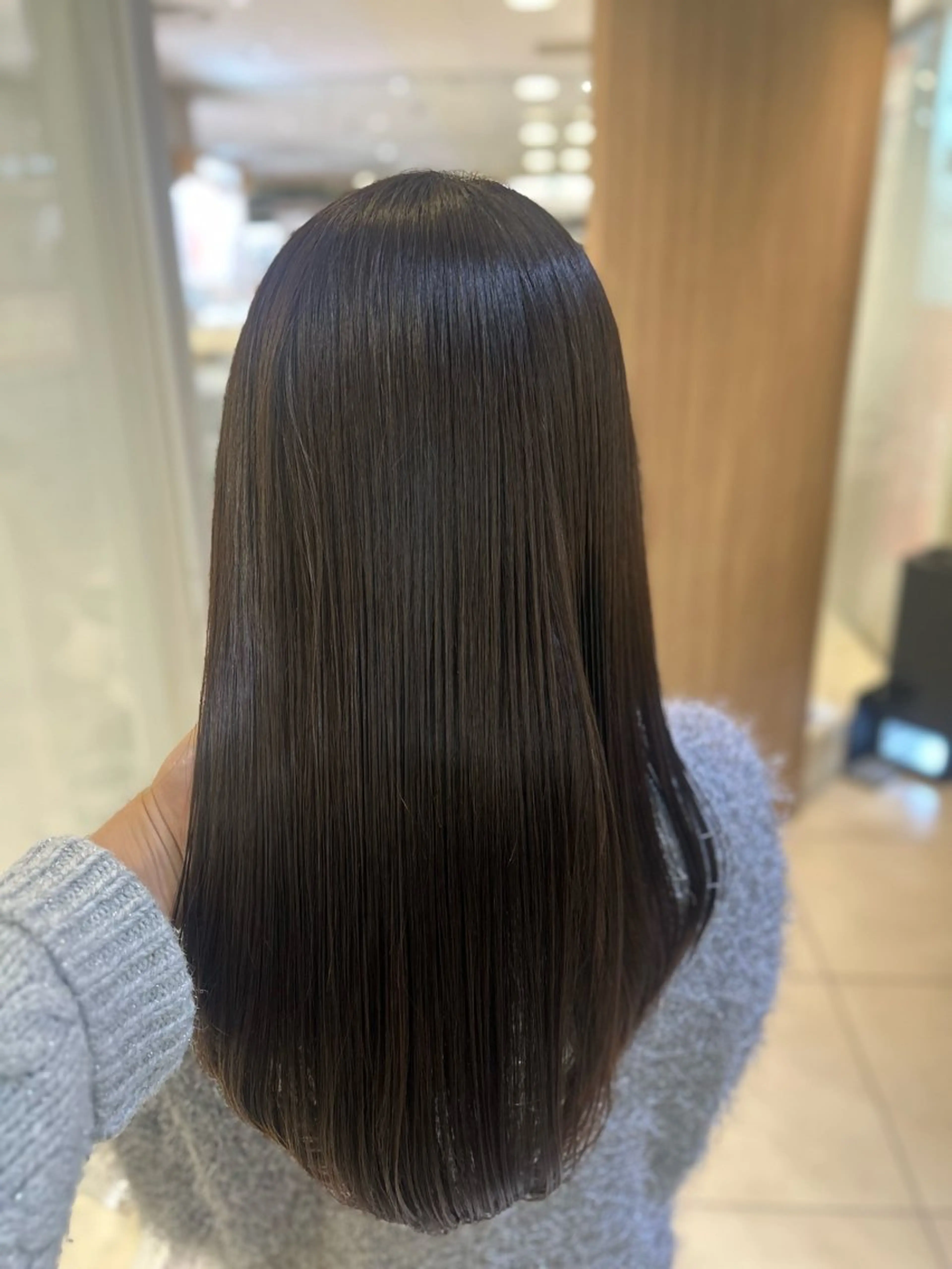 ロング カラー カット ヘアカラー トリートメント 艶質改善/縮毛矯正 ササキナツミのヘアスタイル