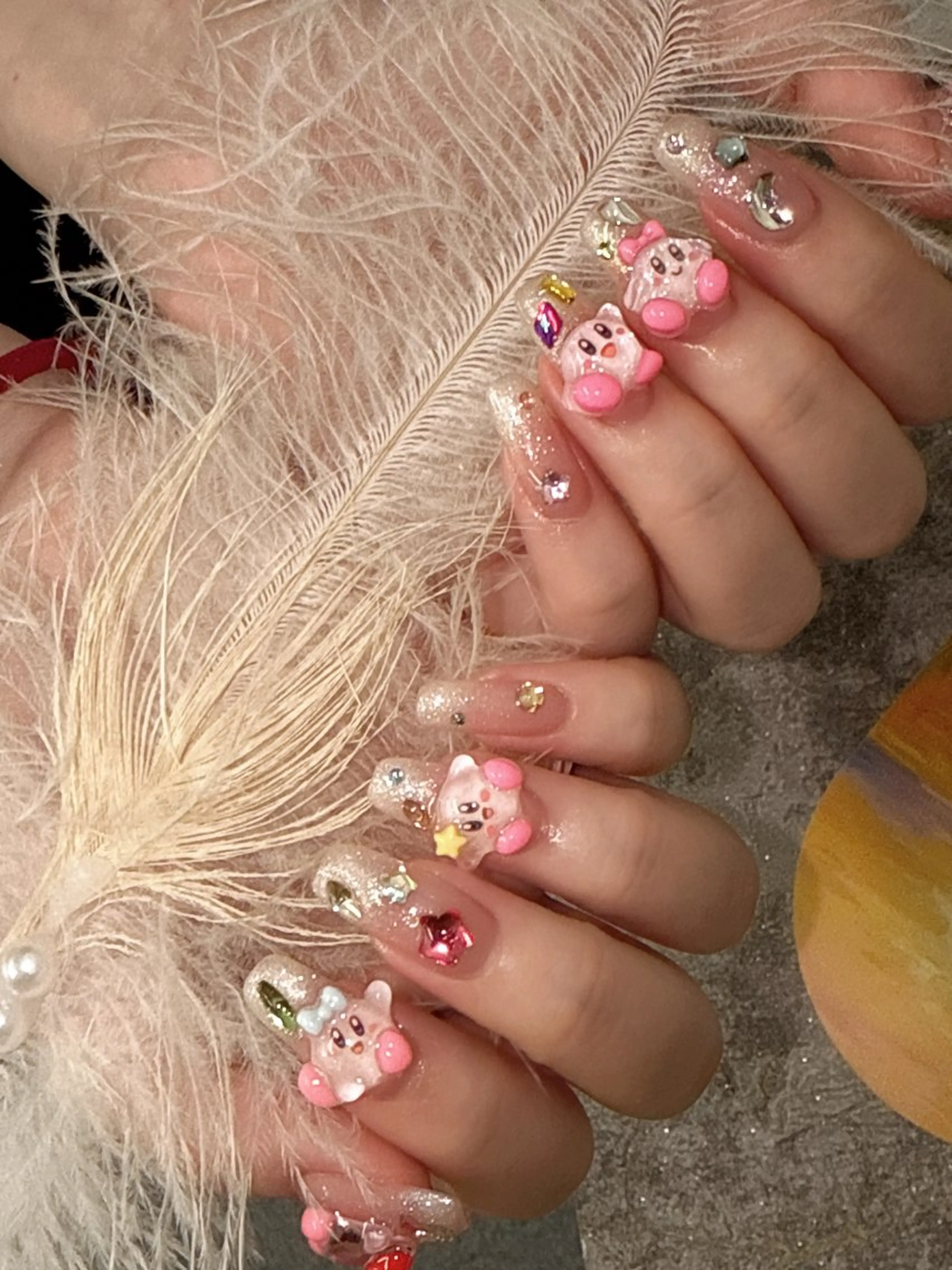 ネイル グロー ネイルのネイルデザイン