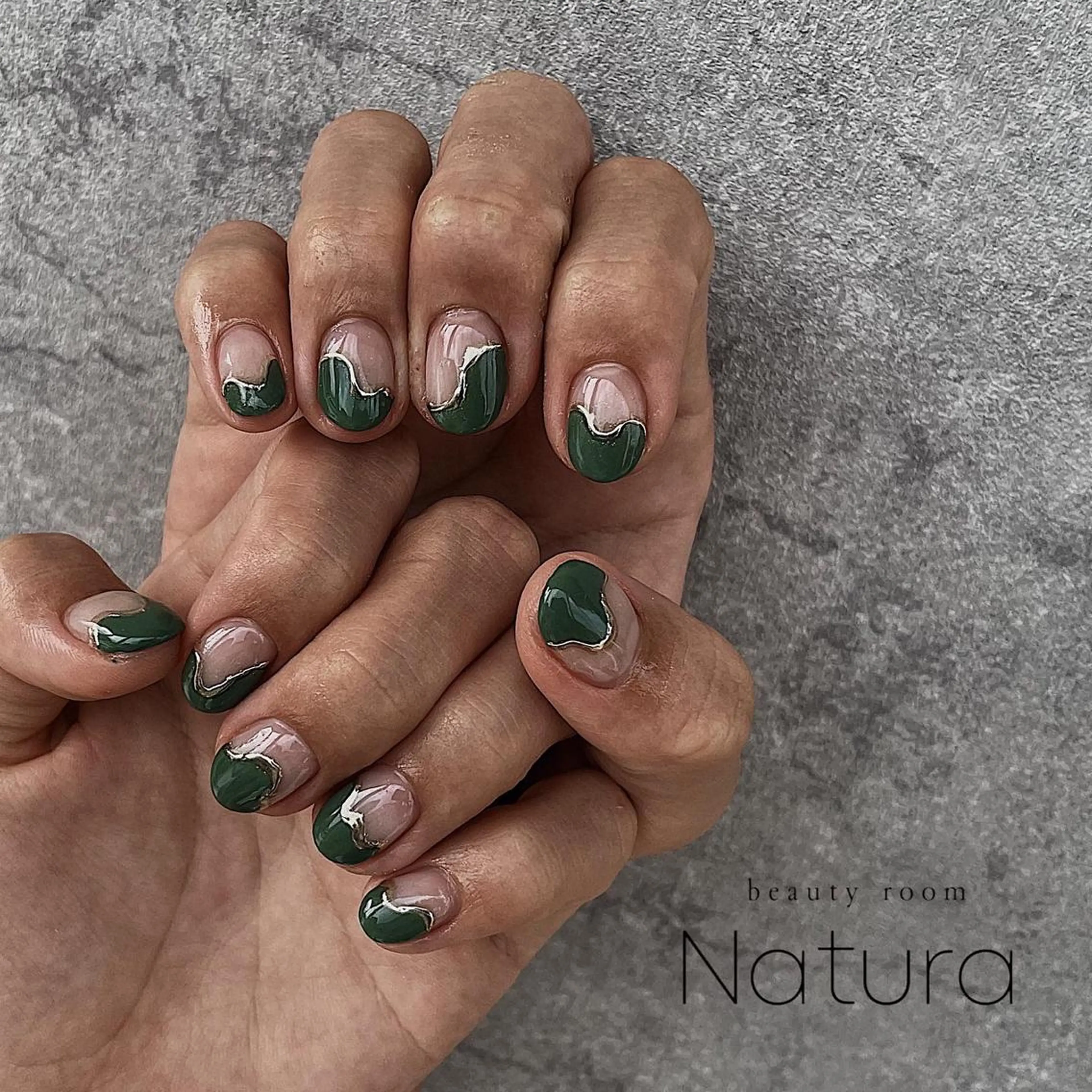 ネイル マツエク・マツパ アイブロウ ハンドネイル beautyroom Naturaのネイルデザイン