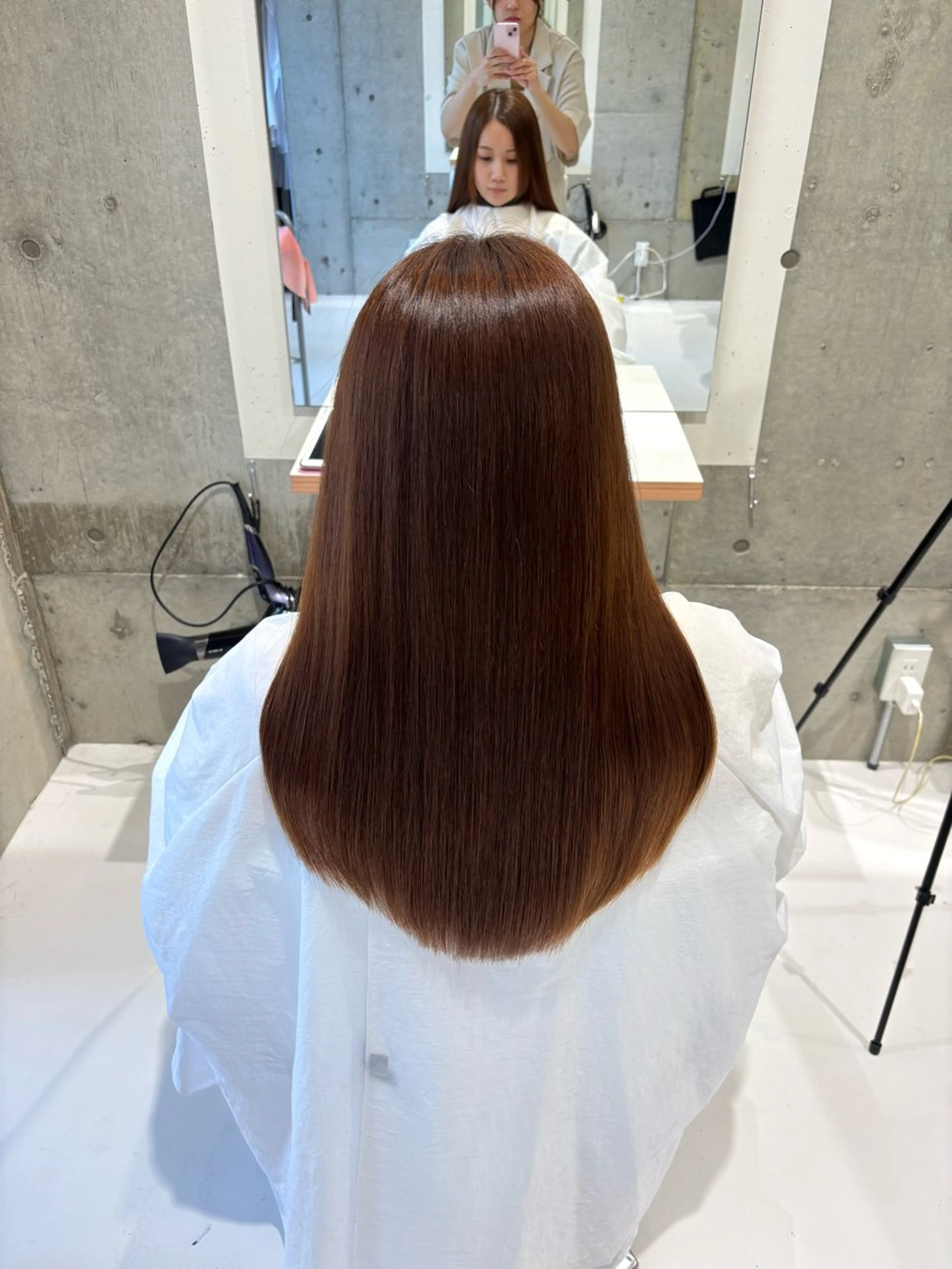 セミロング カラー パーマ カット 縮毛矯正 トリートメント ban's beauty dream所属・透明感／髪質改善 ／ りかのヘアスタイル