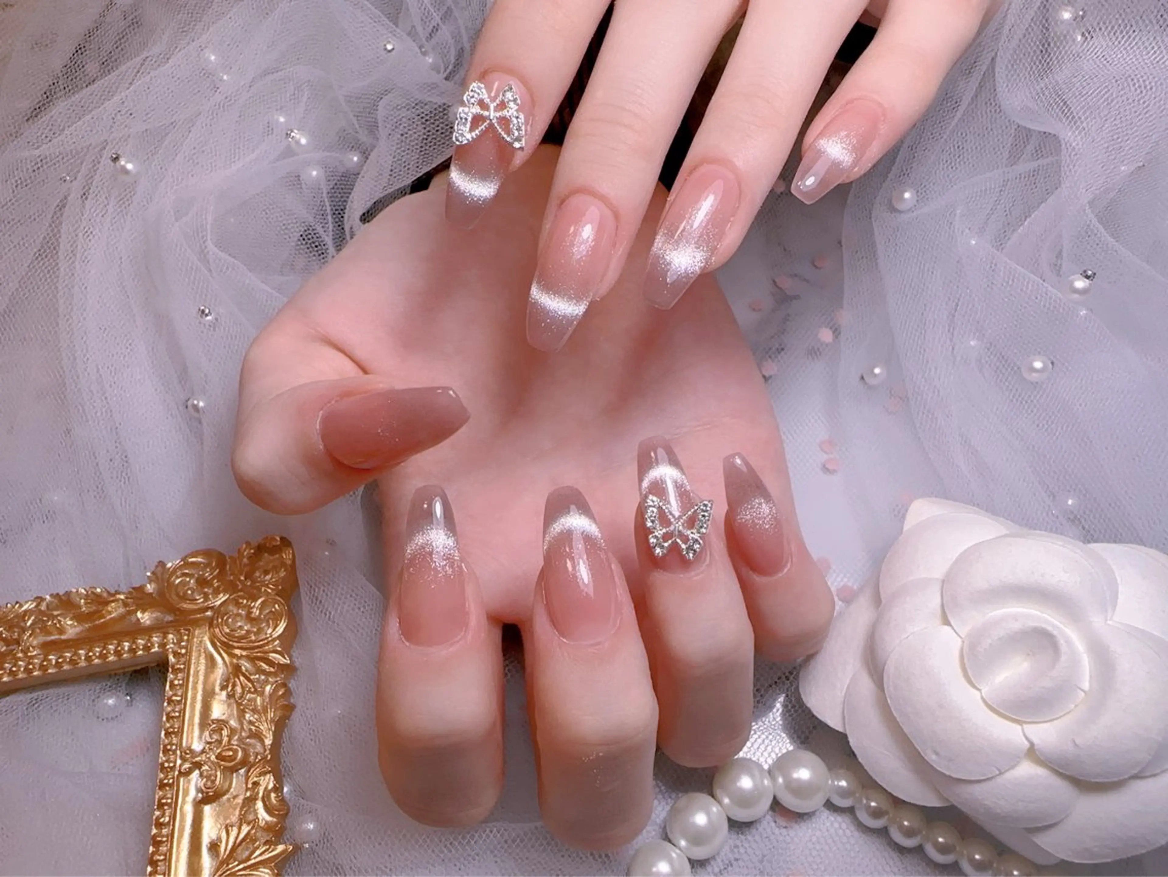 ネイル オーロラネイル フットネイル 韓国ネイル ラメ(グリッター) ラメグラデーション ハンドネイル Belle nail salon 新小岩のネイルデザイン