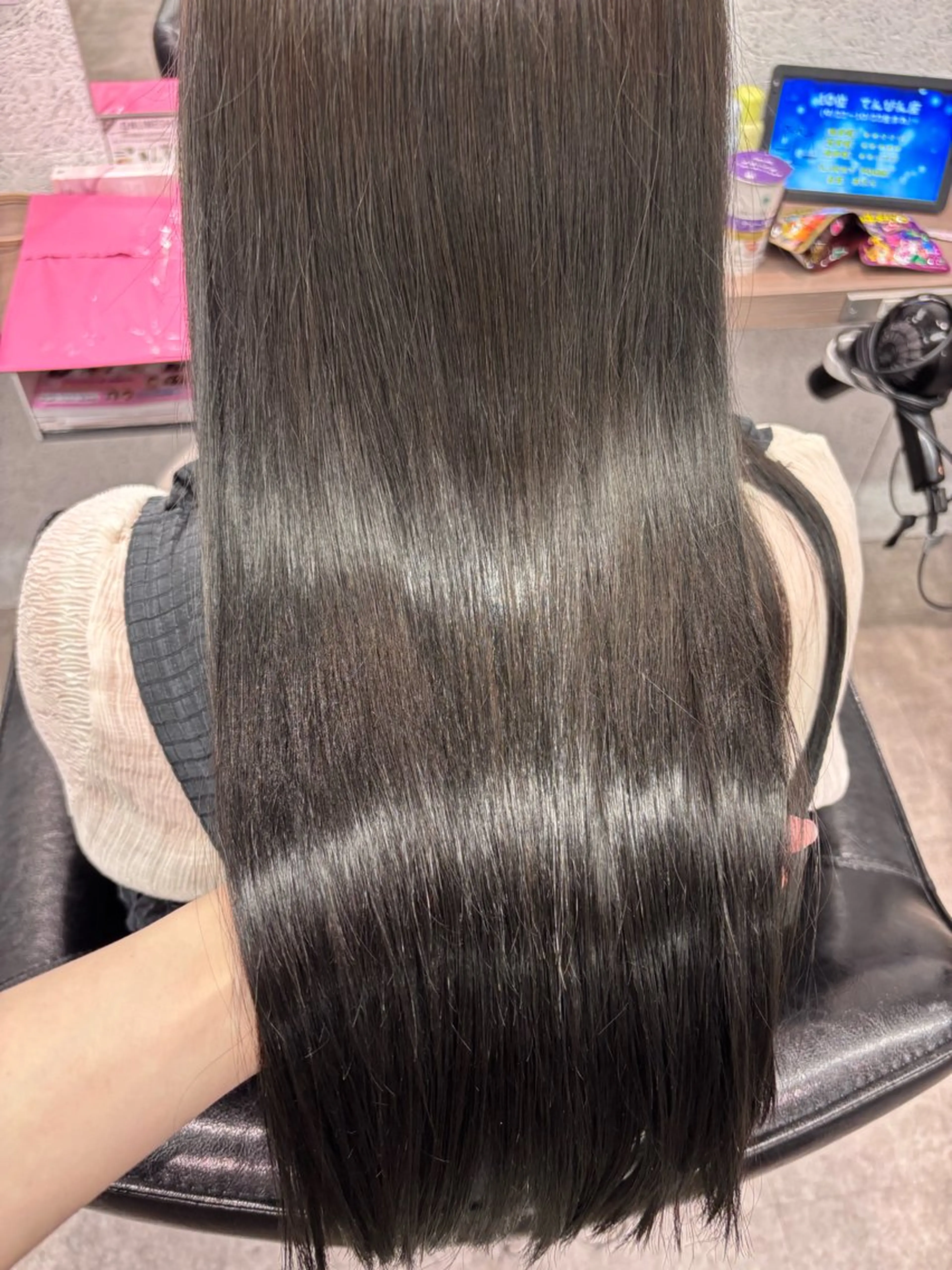 ロング カラー グレージュ ヘアカラー トリートメント ボブ/透明感カラー/ 髪質改善/🌙/ルナのヘアスタイル