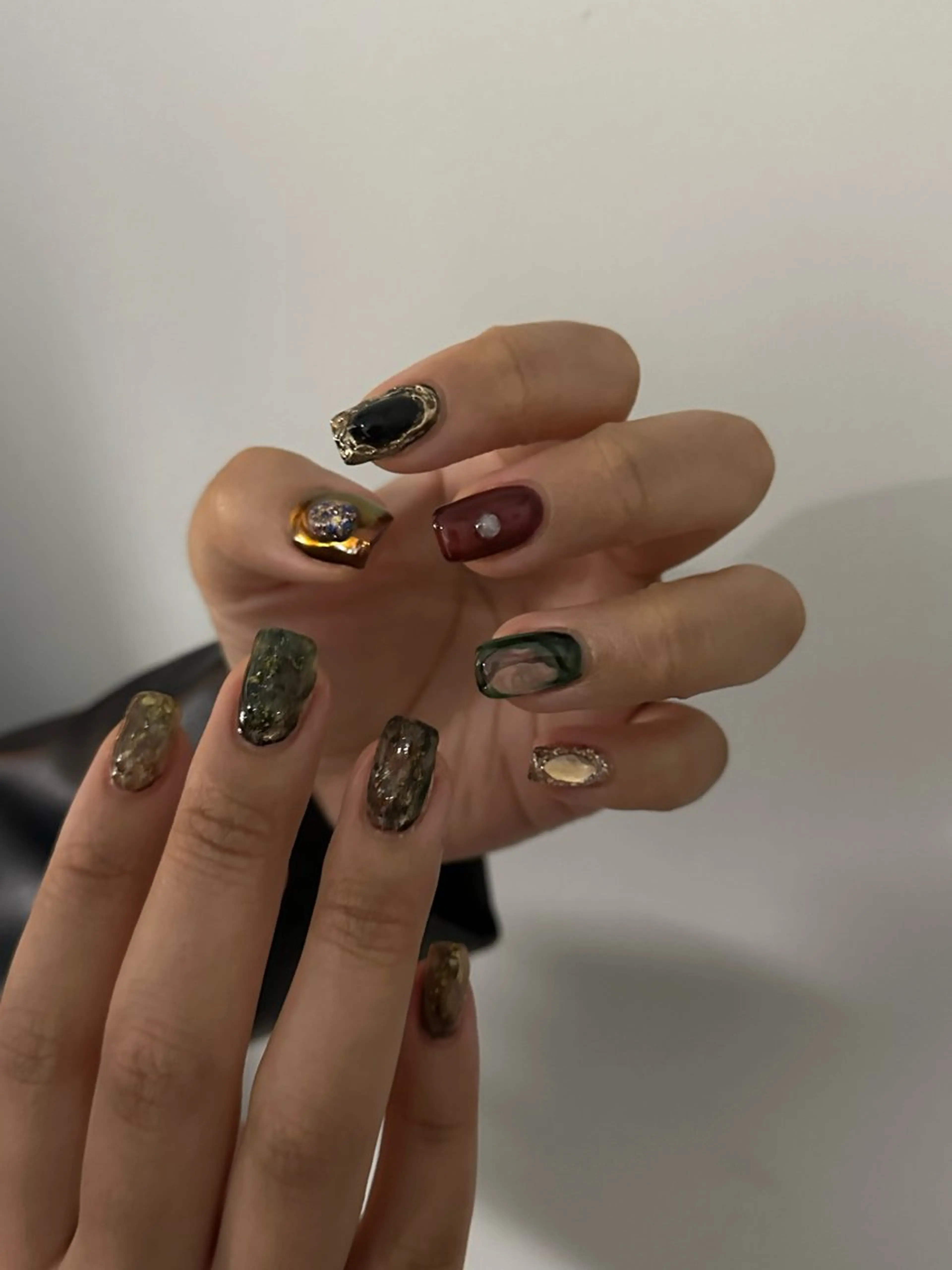 ネイル private nail salon &sumika所属・三輪 絢香のネイルデザイン