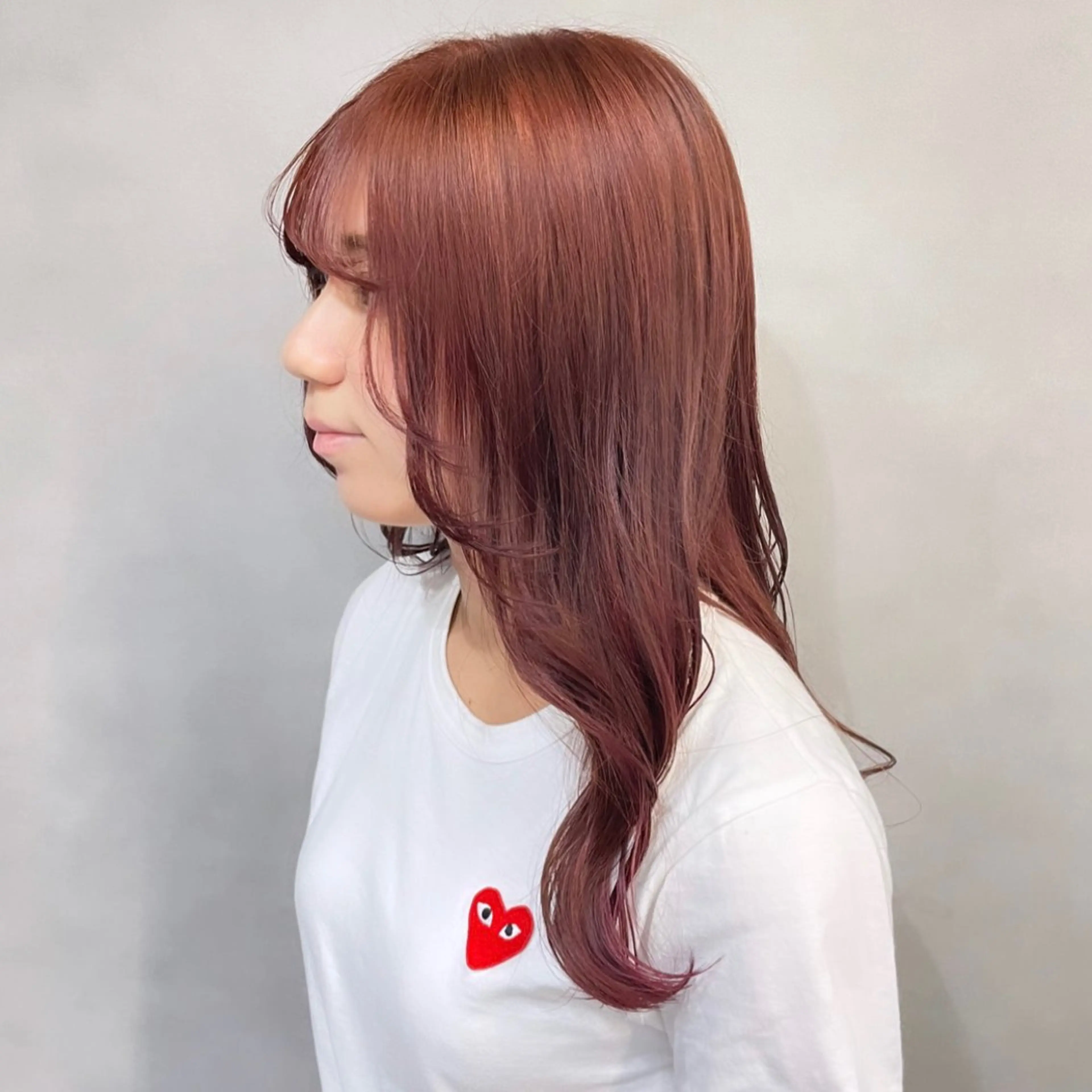 ロング カラー ブリーチ レッドカラー Rui/透明感カラー 暖色/レイヤーカットのヘアスタイル