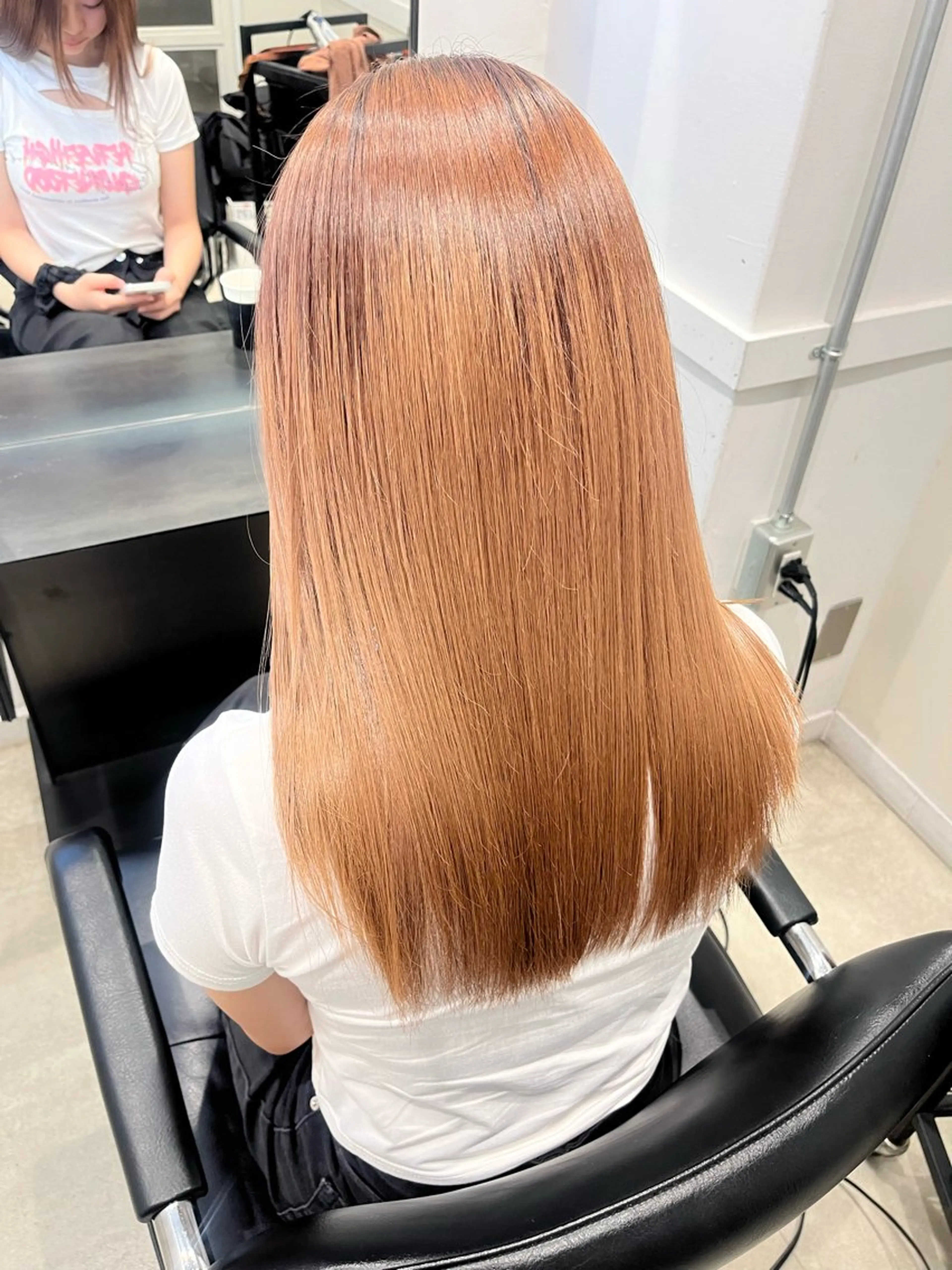 セミロング トリートメント Go   Today シェアサロン　横浜店所属・【ただの天才 🎨】のヘアスタイル