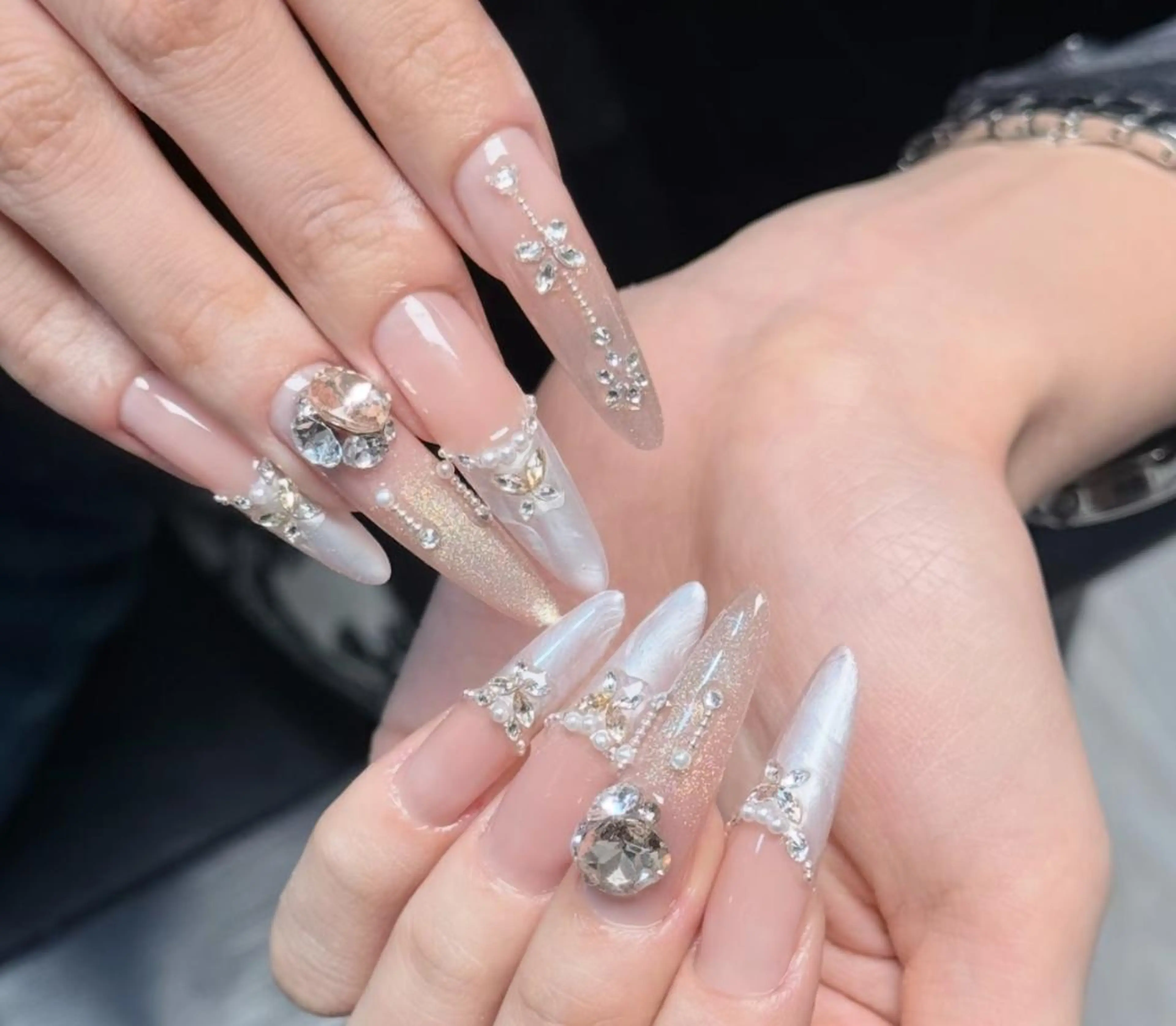 ネイル ハンドネイル エリ🫧 nail池袋東口のネイルデザイン