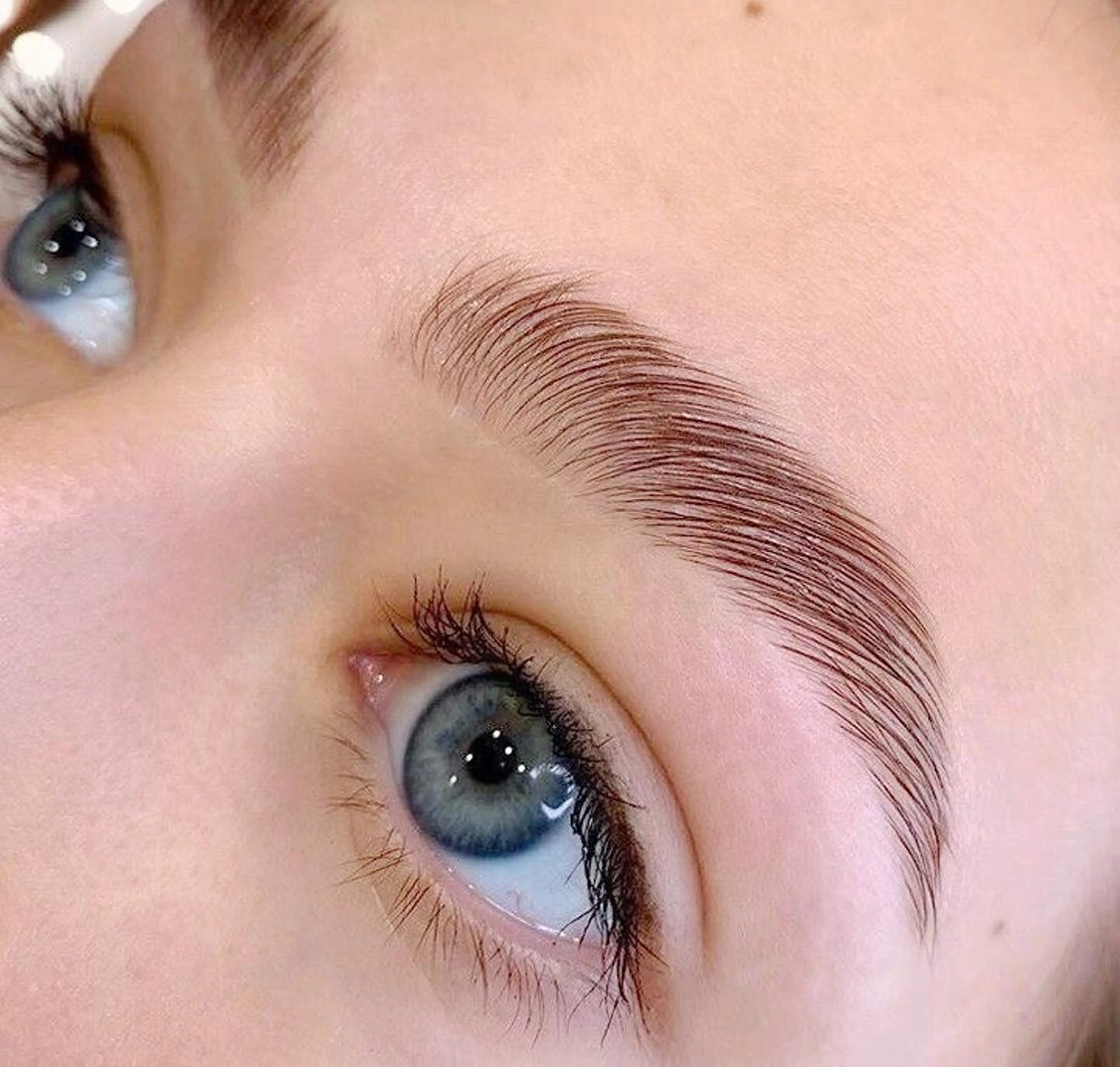 Cherilu 府中店のマツエク・マツパデザイン