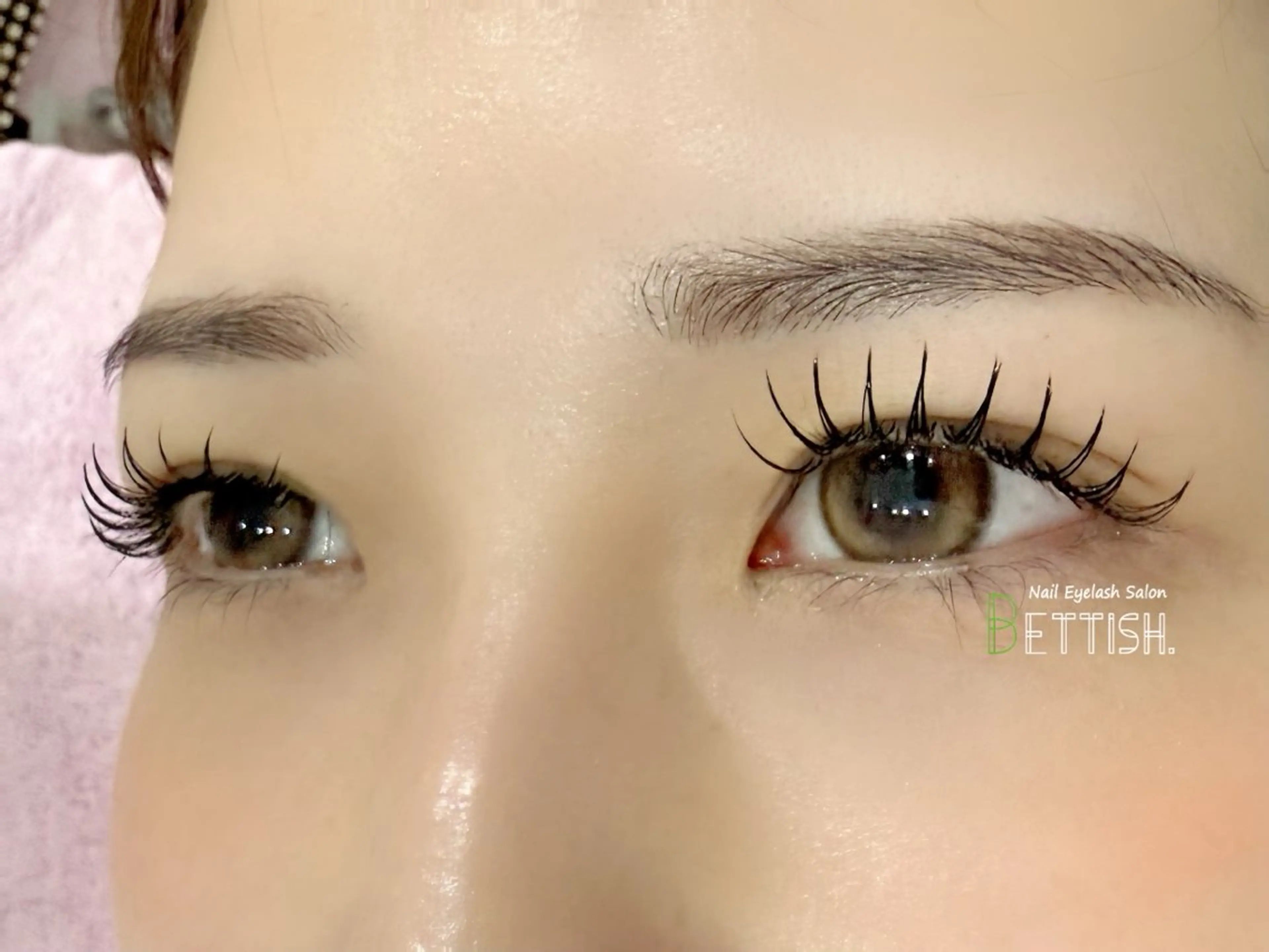 フラットラッシュ140本🎀濃さがほしい方✨束感コーティング無料！の写真