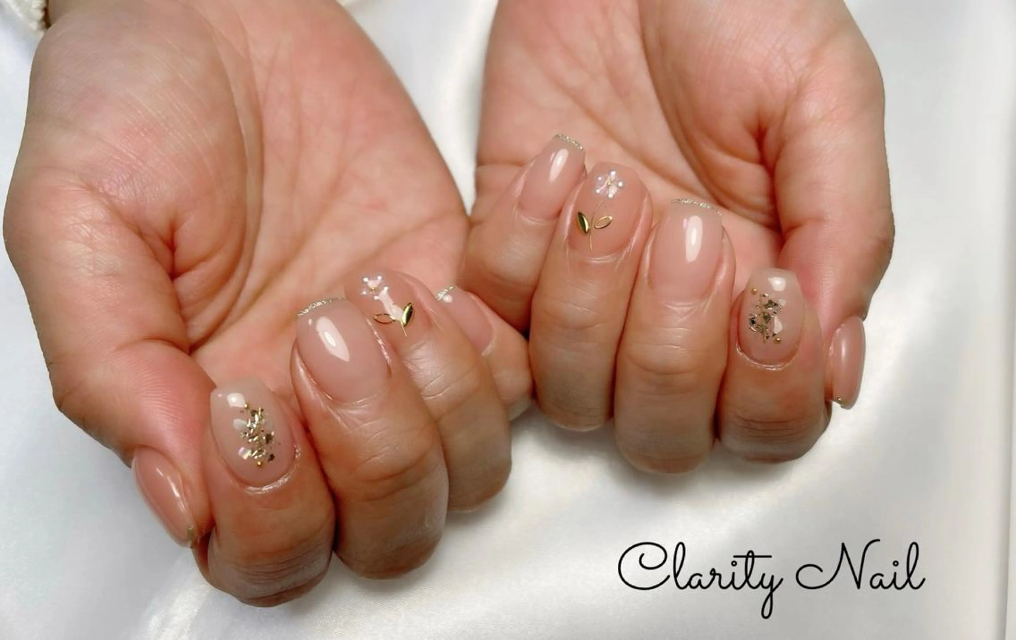 ネイル ハンドネイル Clarity Nailのネイルデザイン