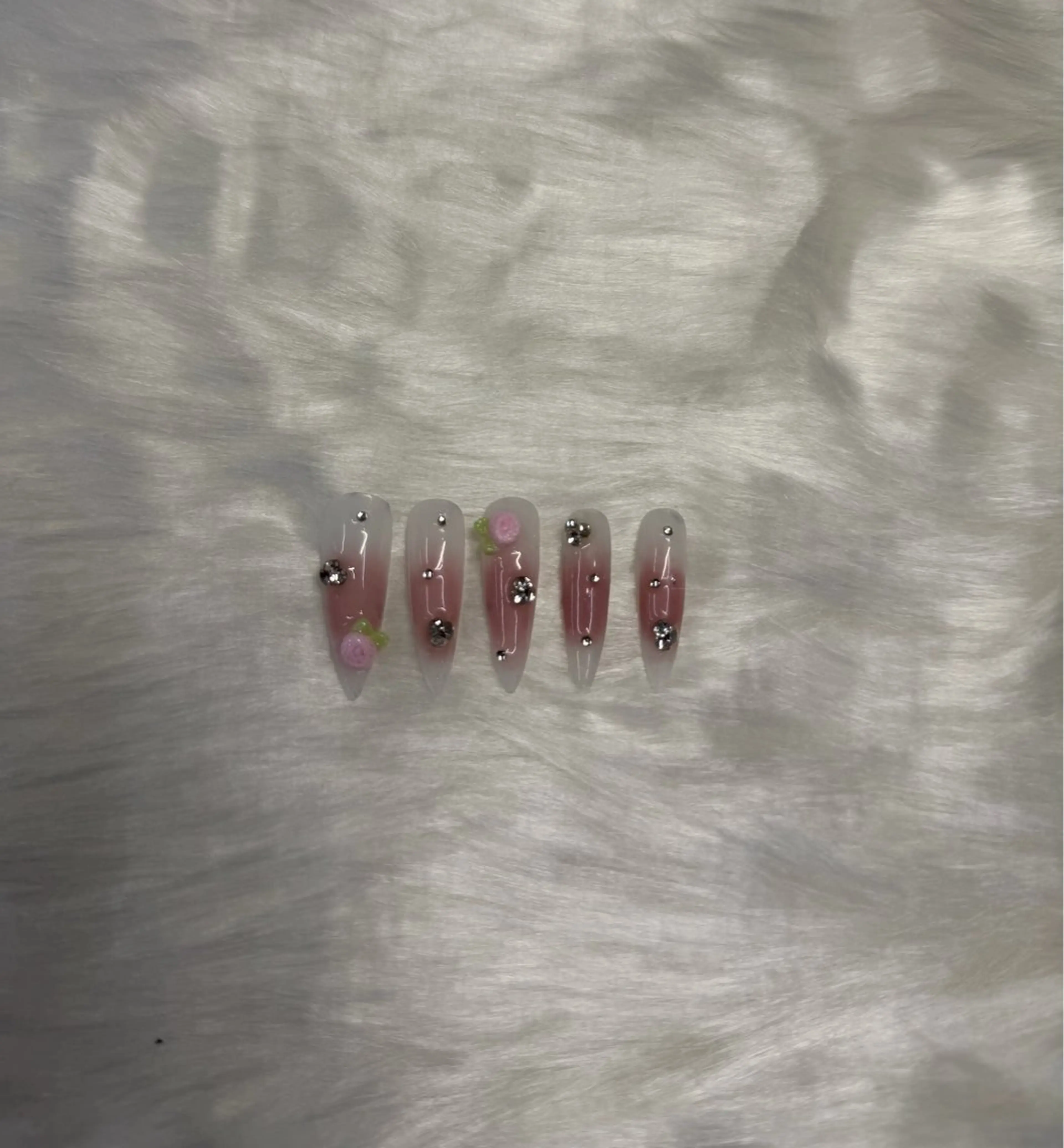 ネイル Nail&Eye sanaのネイルデザイン