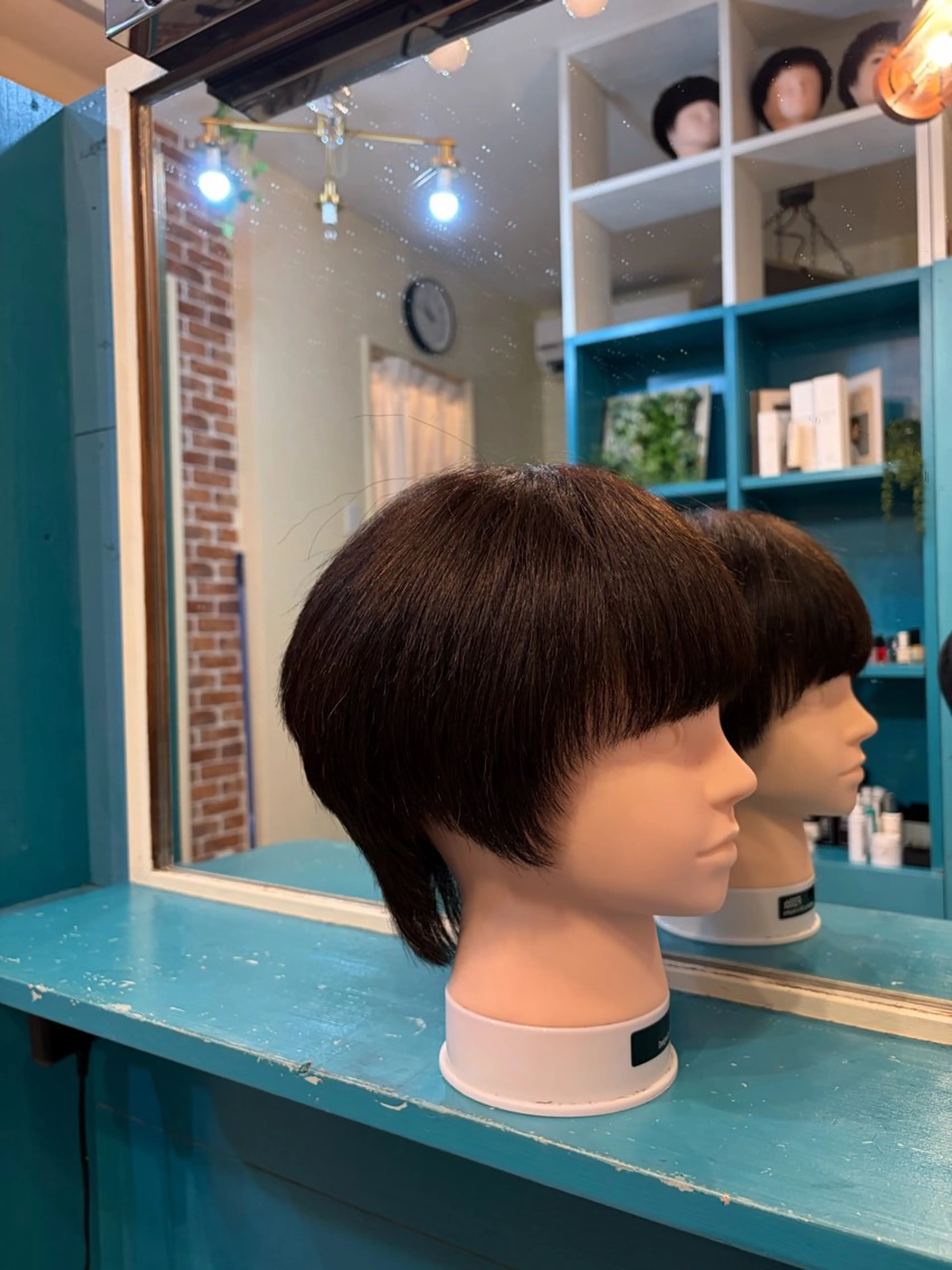 ショート ショートレイヤー レイヤーカット ショートヘア ウルフカット SALONDEHANOKA所属・ショートロング 🎀椎葉えまのヘアスタイル