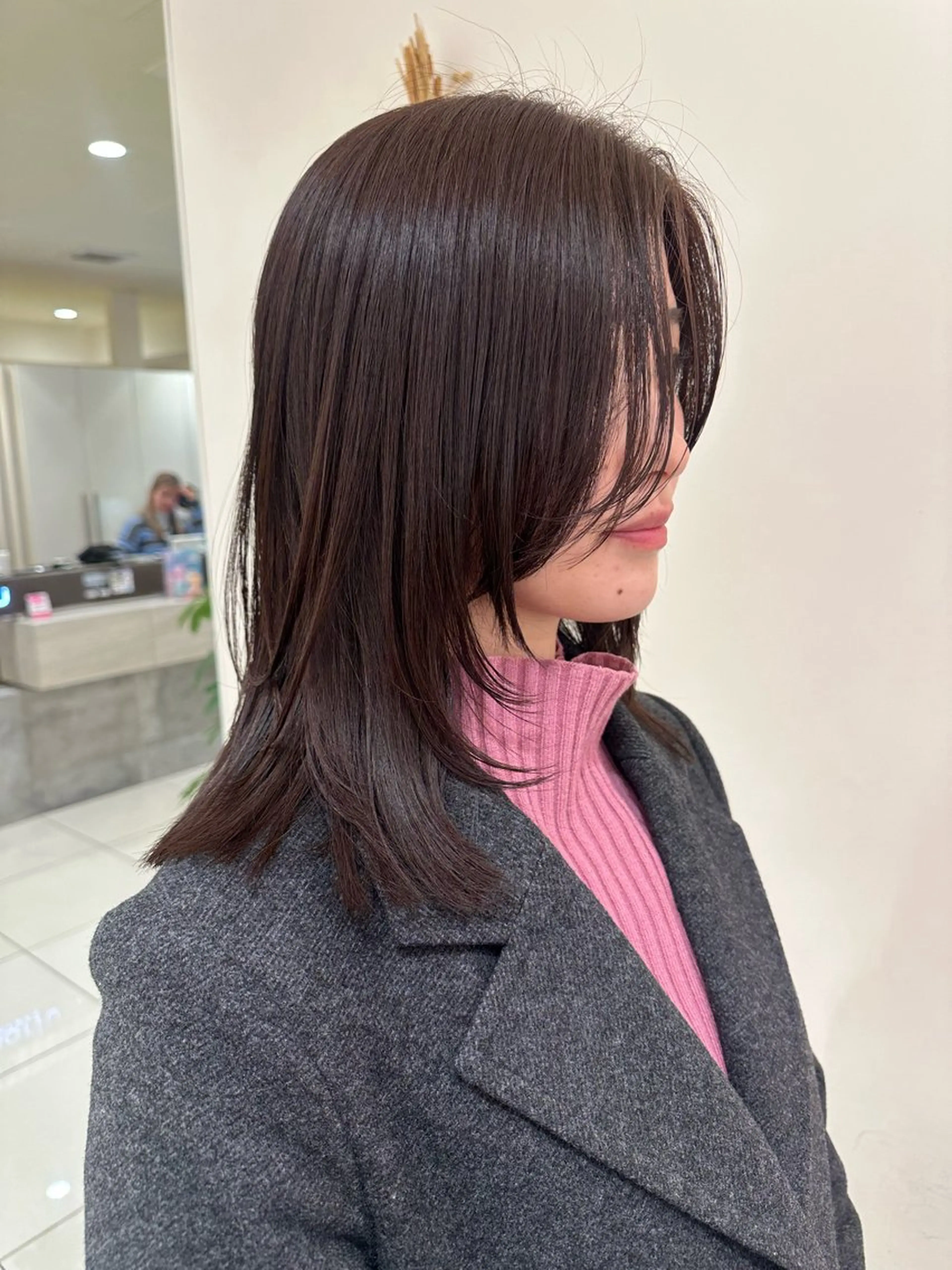 セミロング カラー ヘアアレンジ タイトボブ個性派カラ ーAKANEのヘアスタイル