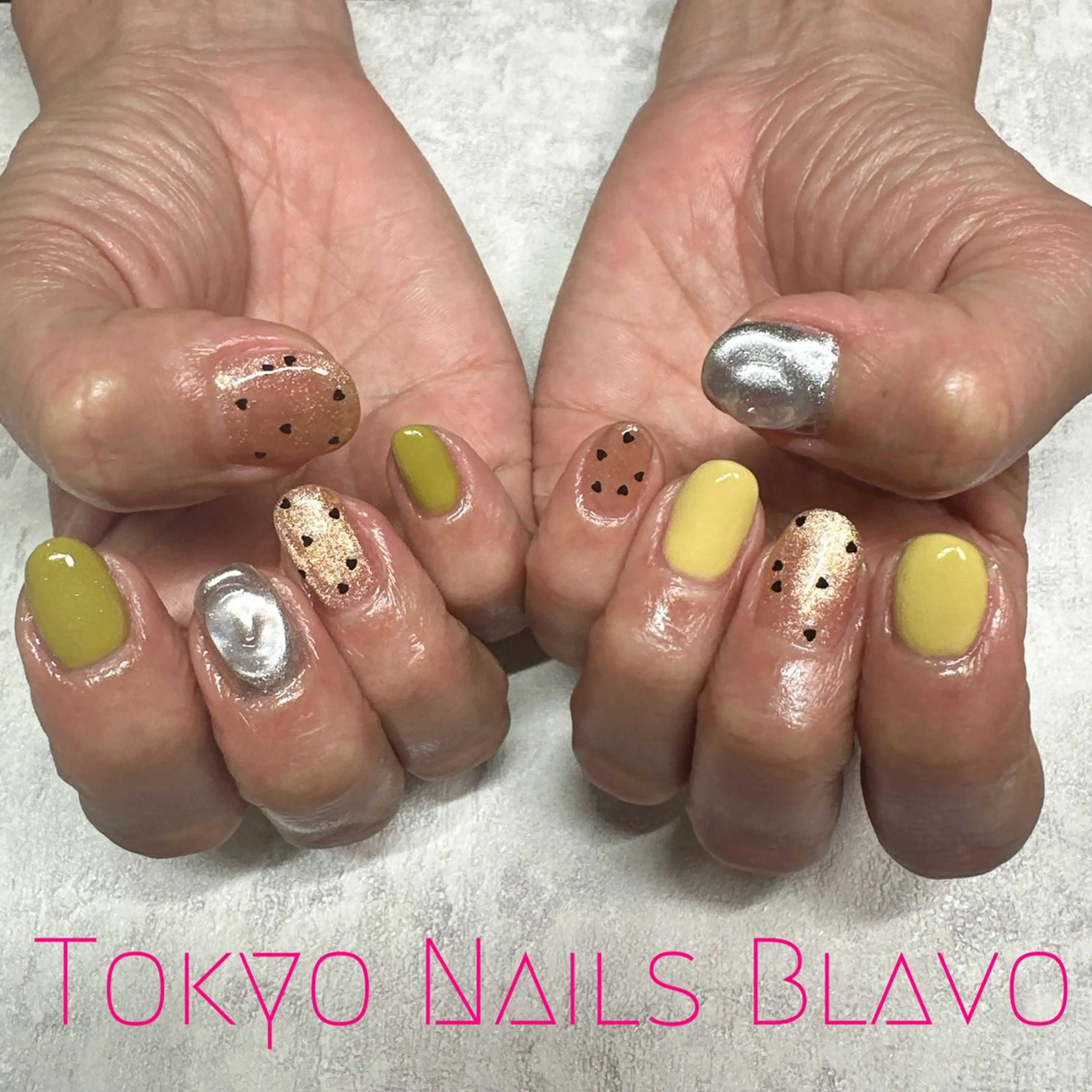 ネイル フットネイル T.N.B 山本陽子のネイルデザイン