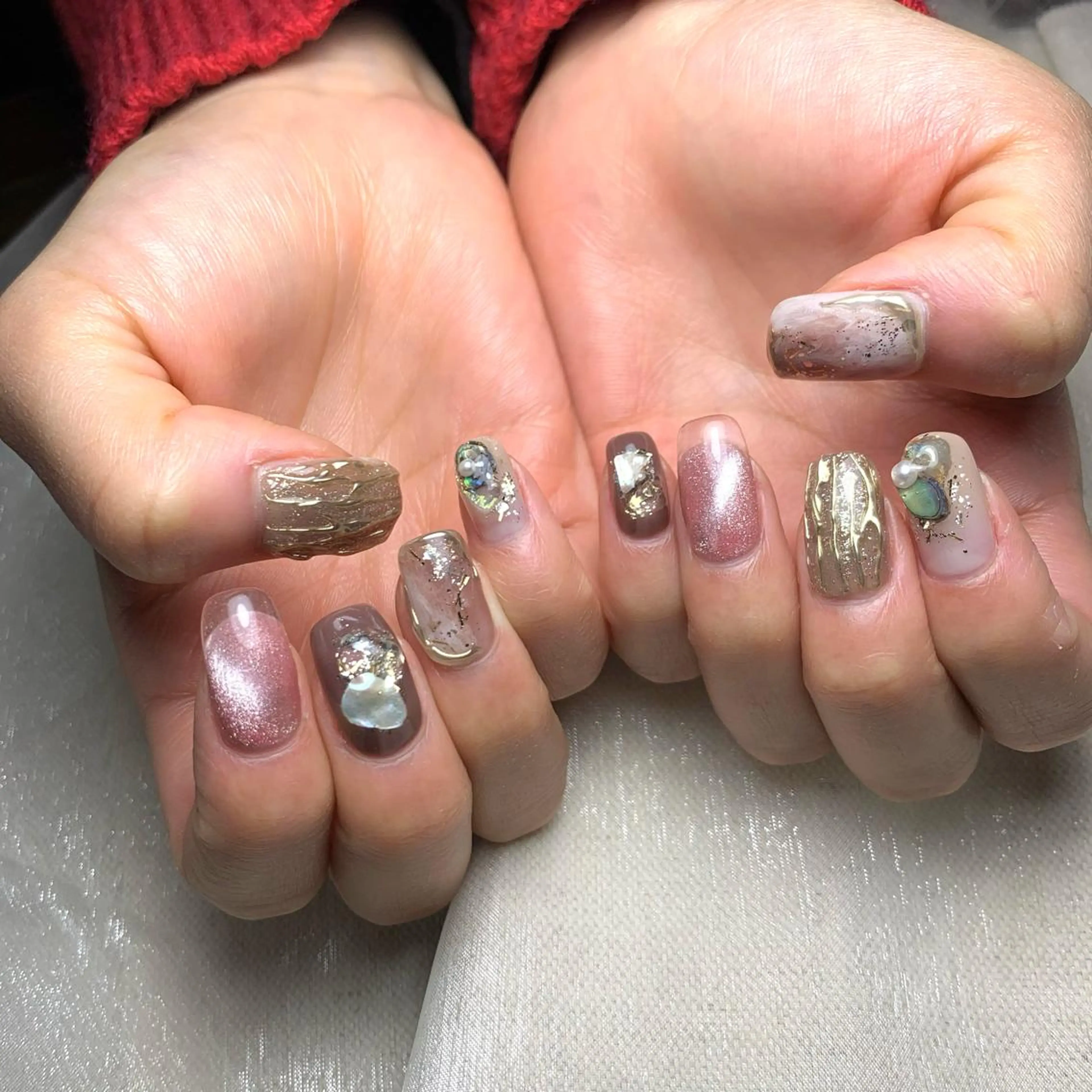 ネイル ハンドネイル repos~ルポ~所属・里見 麗のネイルデザイン