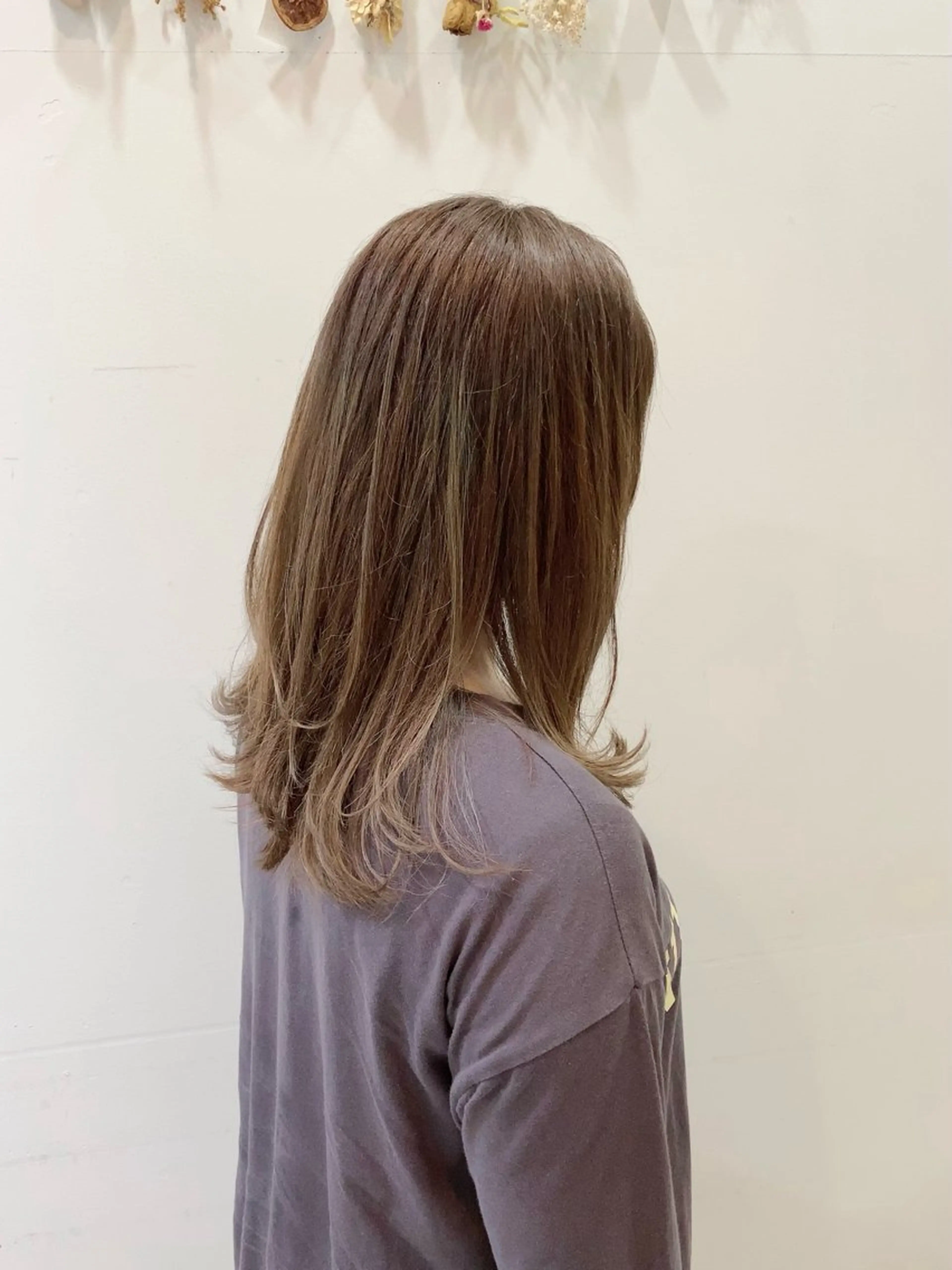 セミロング カラー ノーブル美容室イオン高橋店所属・鈴木 純子のヘアスタイル