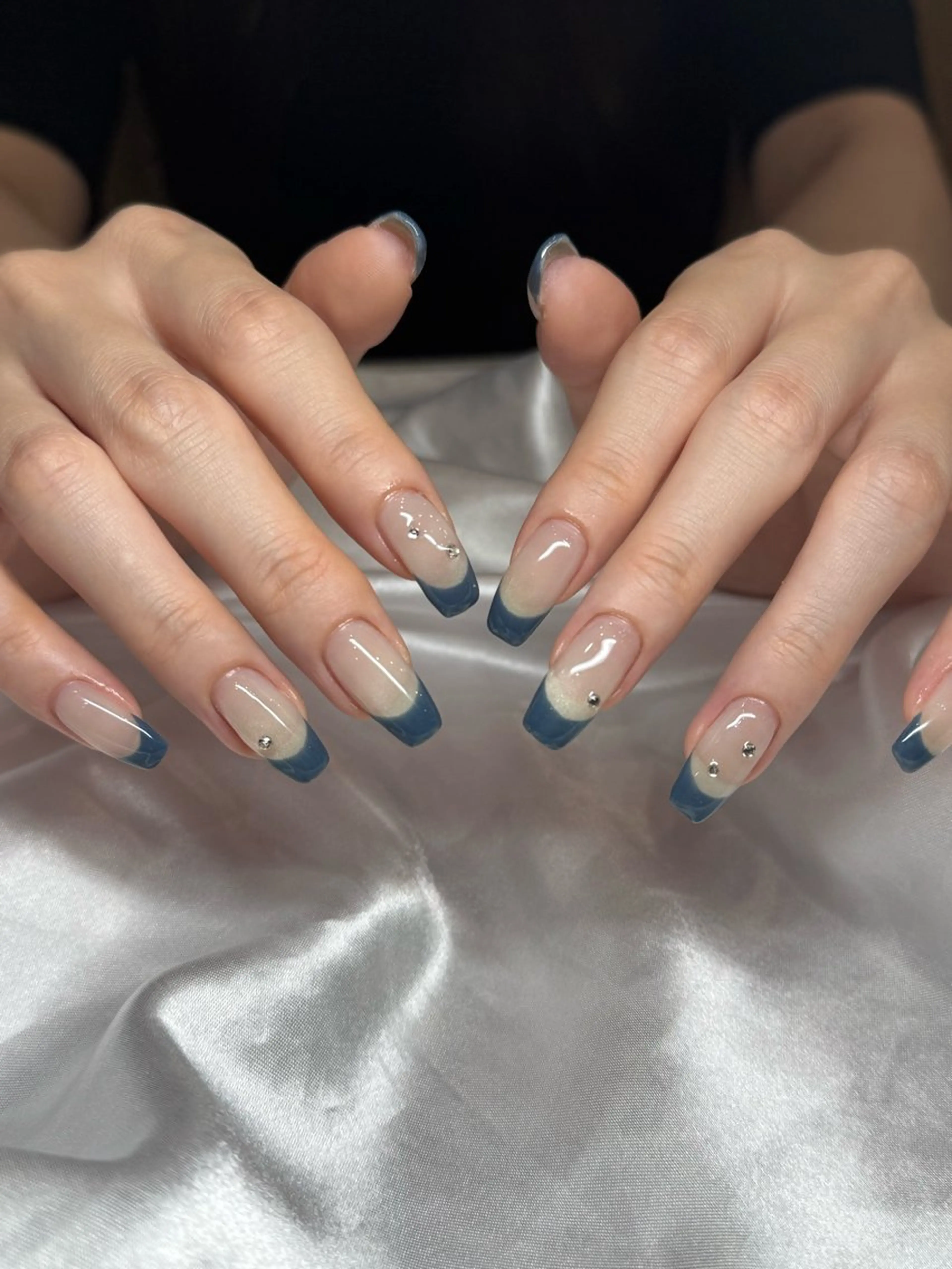 ネイル フレンチネイル Rommy Arisaのネイルデザイン