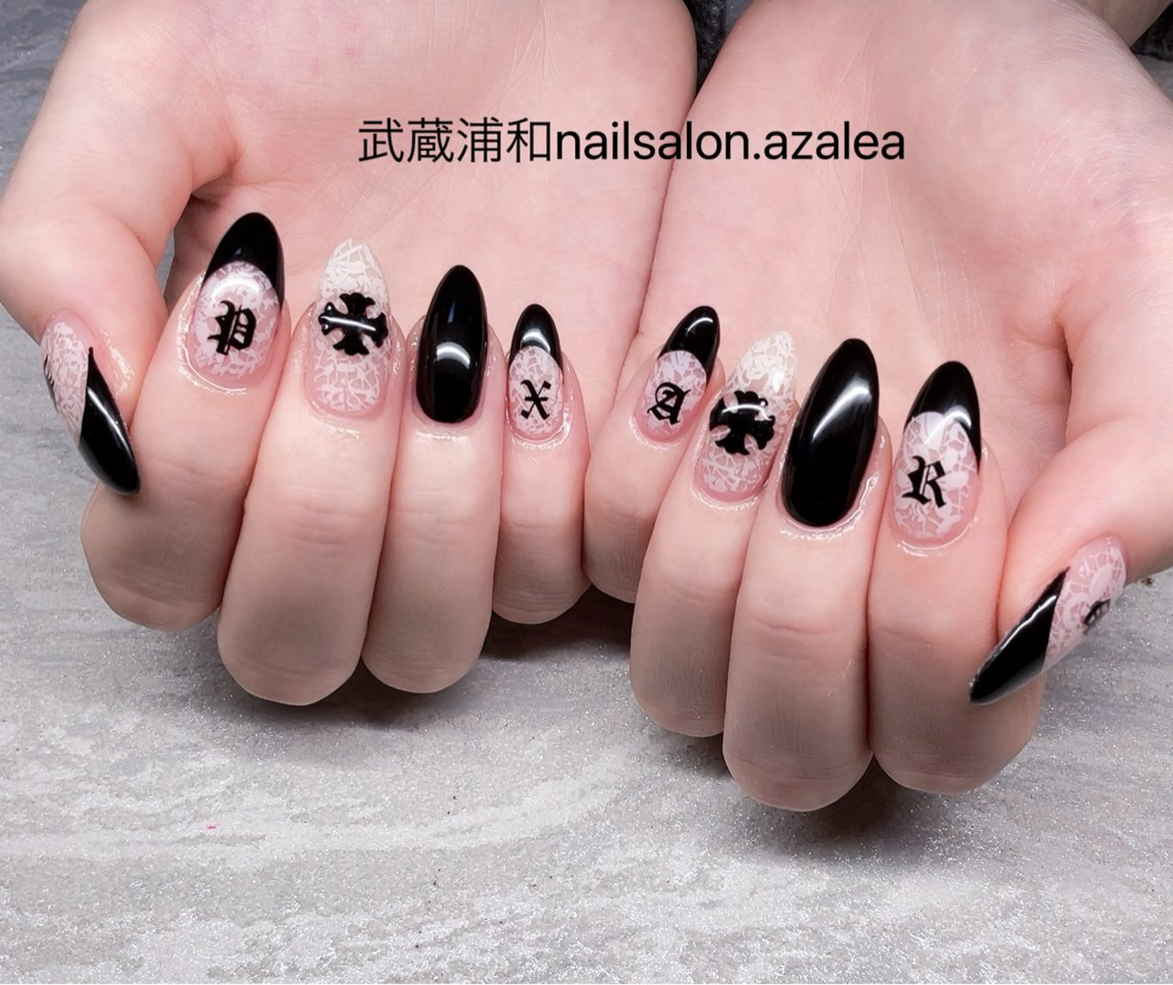 ネイル ハンドネイル R inのネイルデザイン