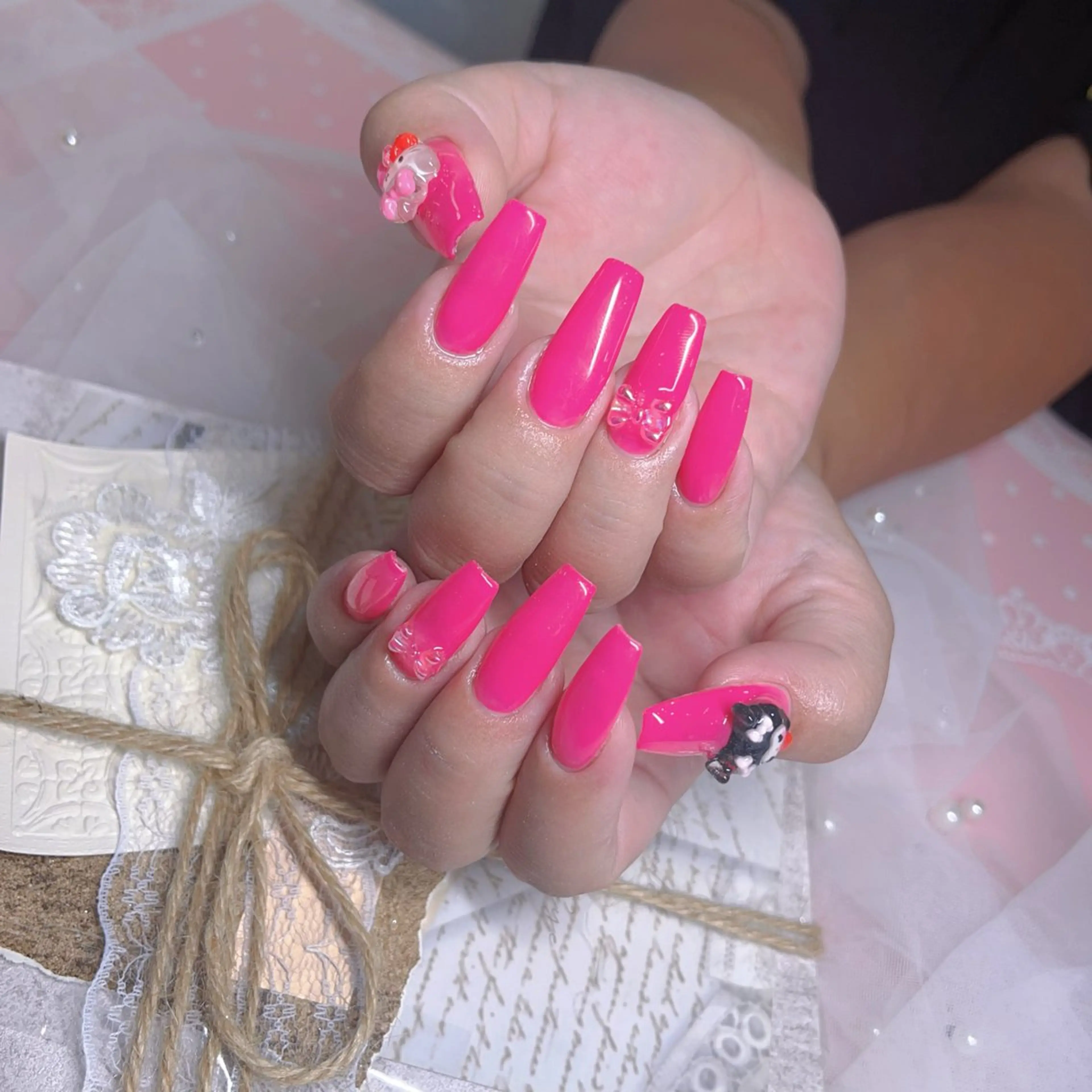 ネイル Fairyフェアリーネイルサロン所属・Nail Hibi サロンのネイルデザイン