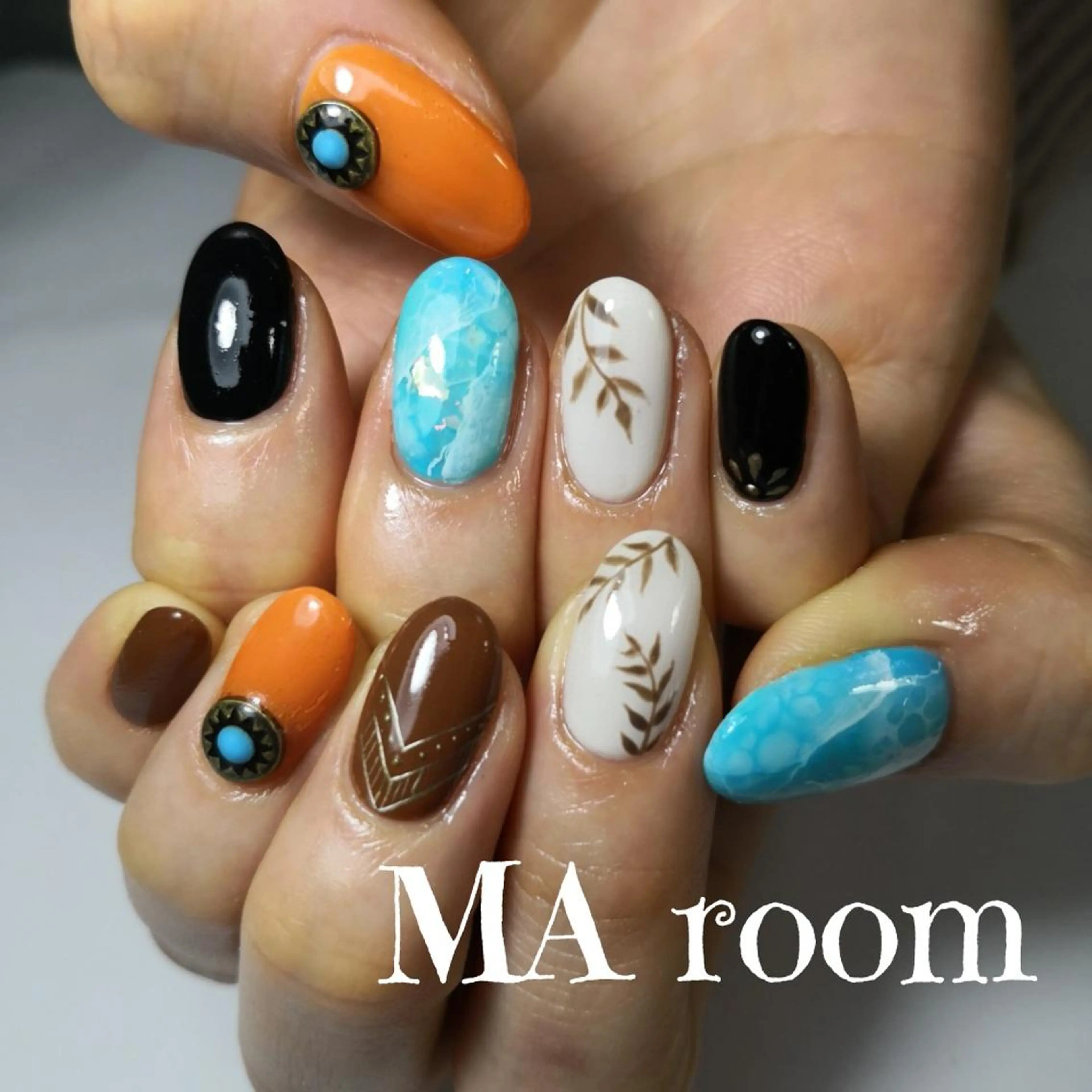 ネイル ＆MERCI所属・&MERCI nail maoのネイルデザイン