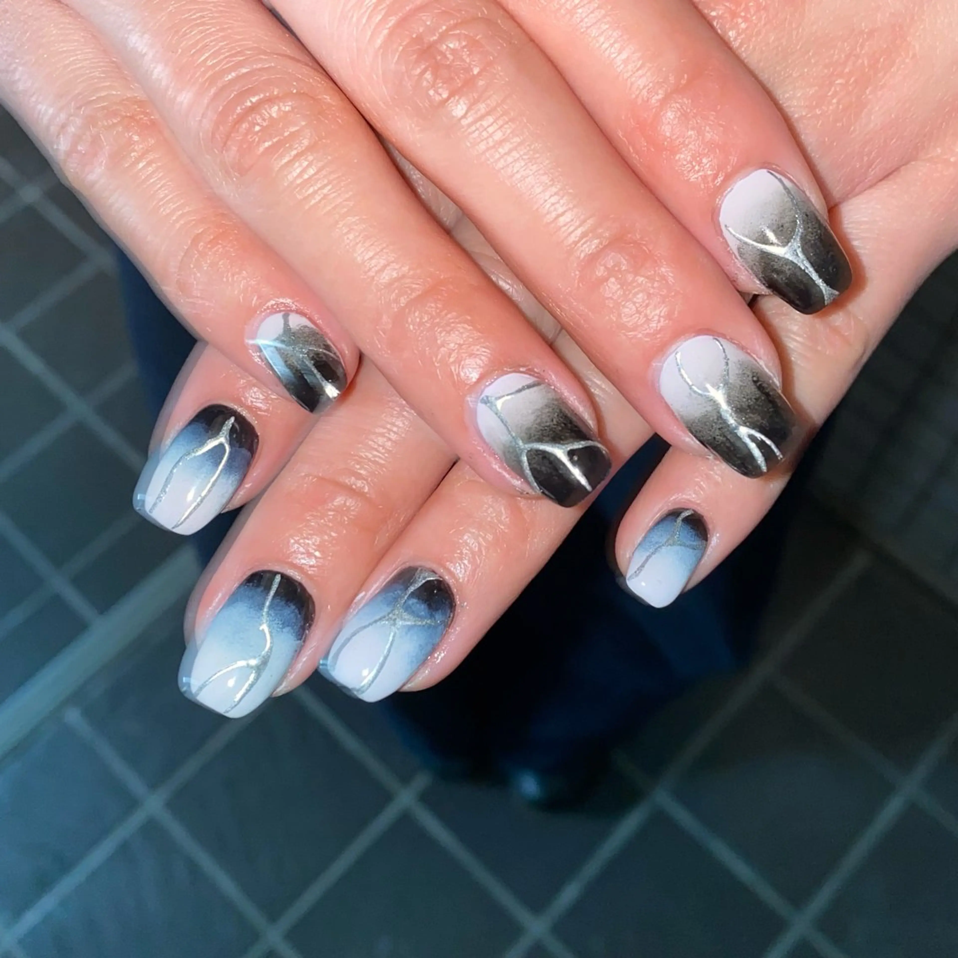 ネイル ハンドネイル フットネイル nano/きもかわ nail🐬🫧のネイルデザイン