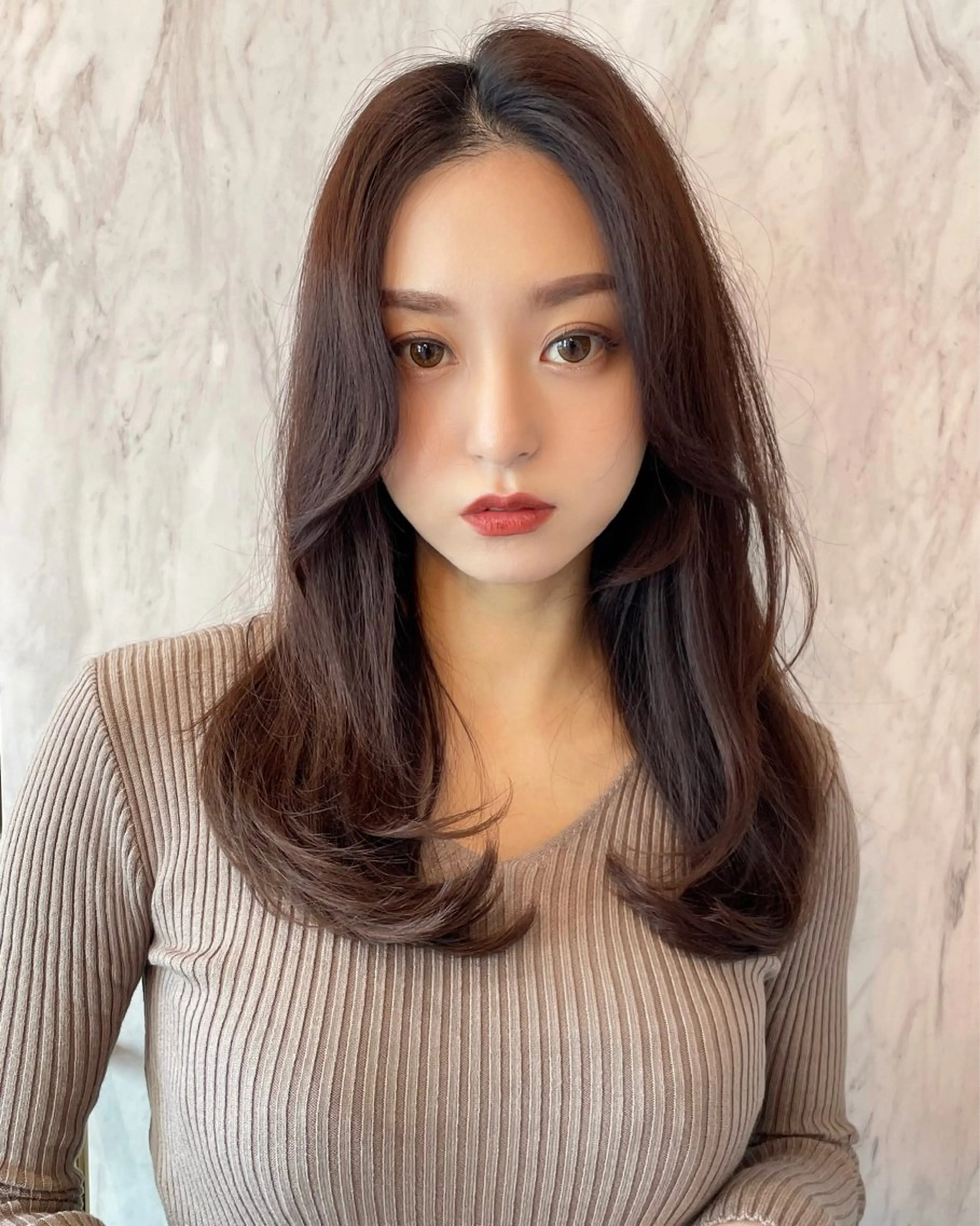 セミロング カラー カット ヘアカラー 韓国ヘア🤍顔周り/ 髪質改善✨/林遼一郎のヘアスタイル