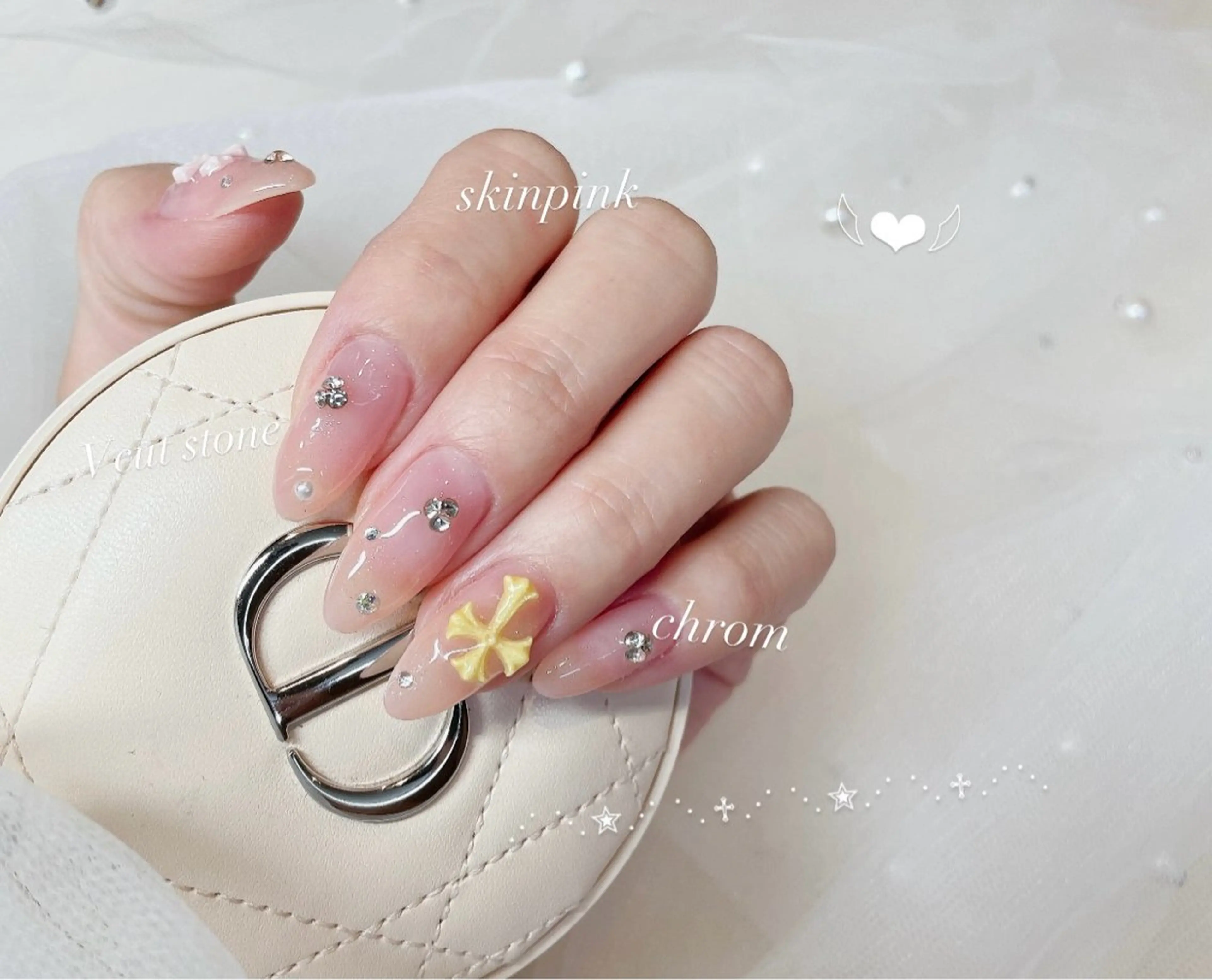 ネイル 韓国ネイル ワンホンネイル ハンドネイル hair f.Row所属・阿部 千晶のネイルデザイン