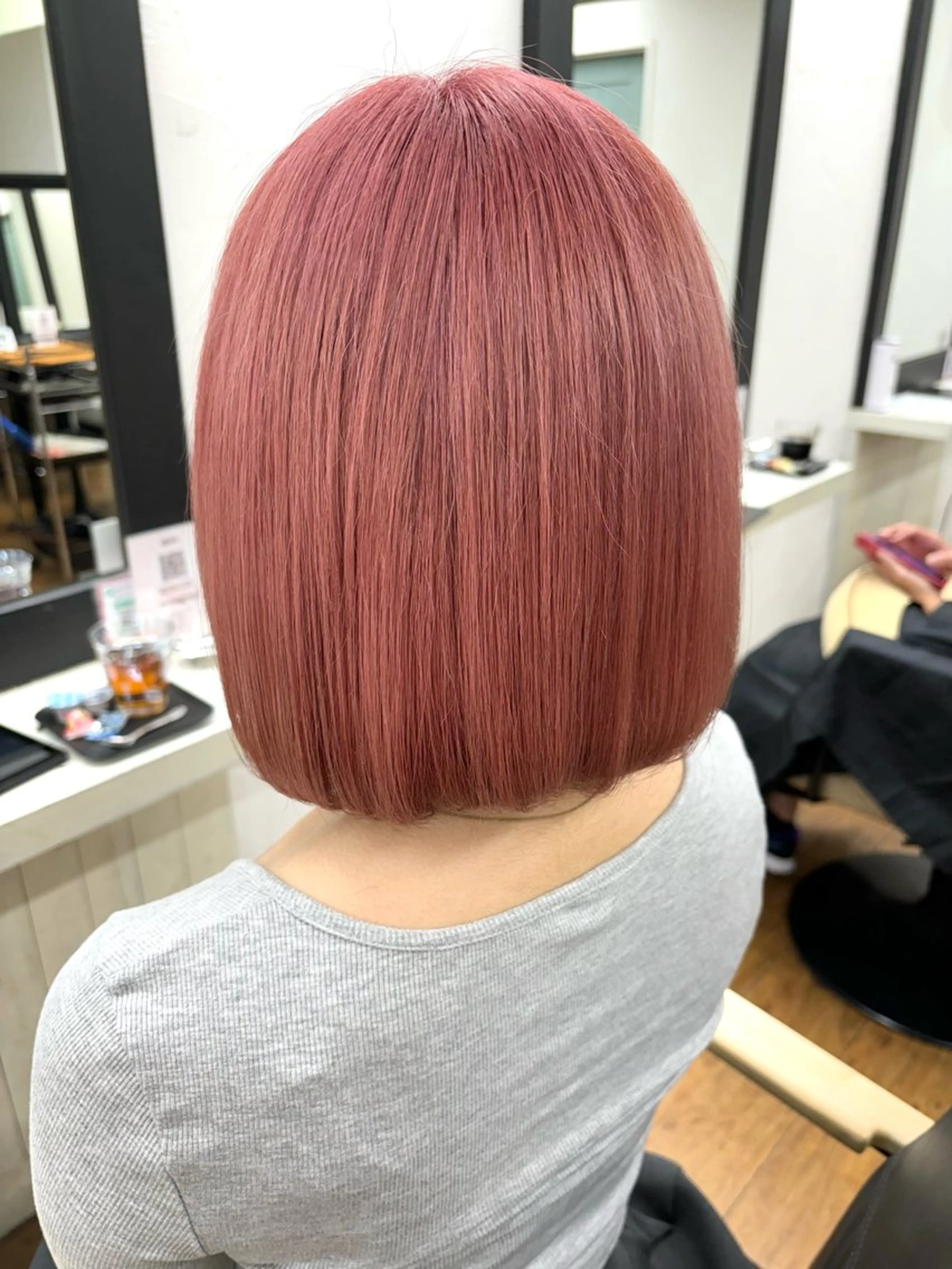 カラー ブリーチ ヘアカラー 香野 優子のヘアスタイル