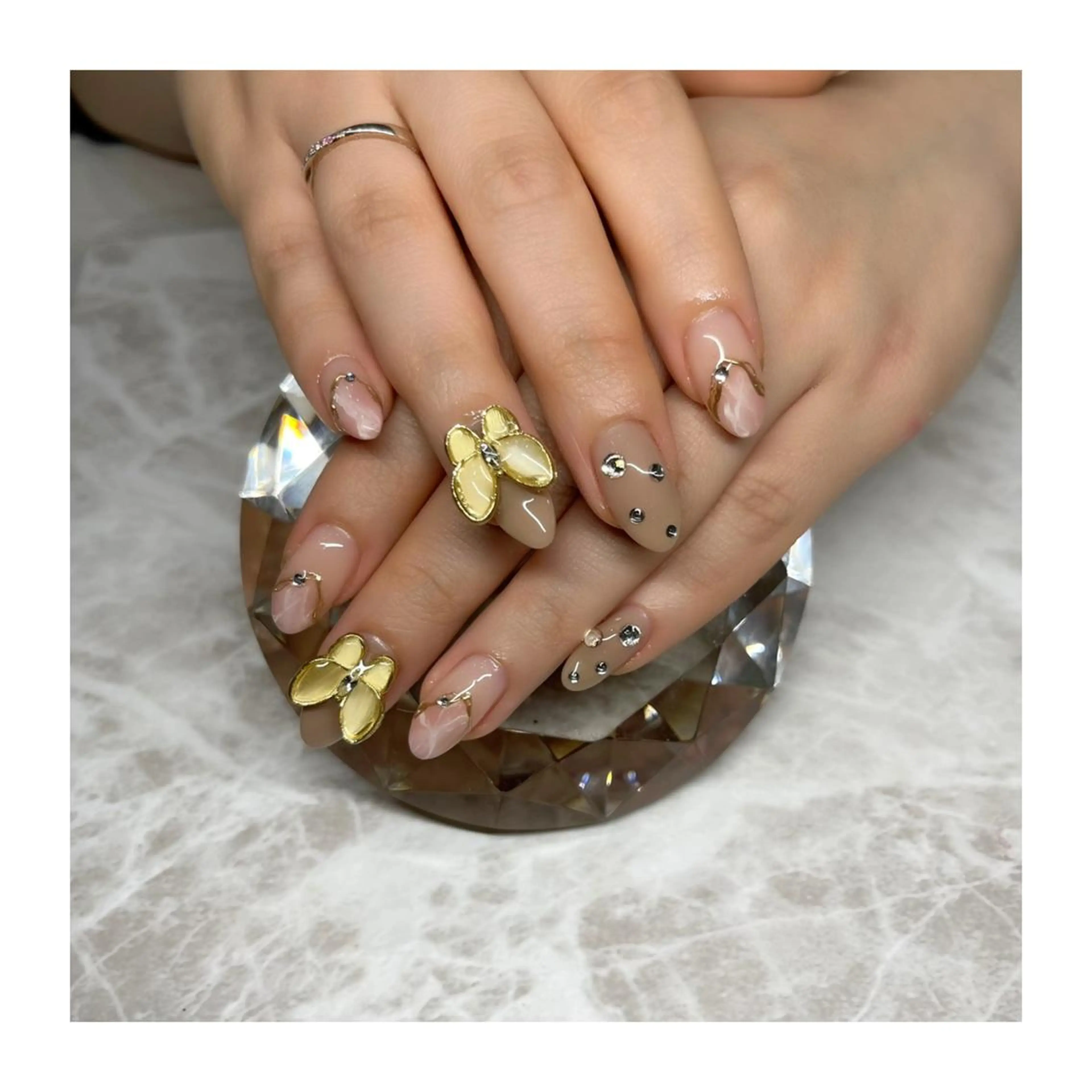 ネイル Nailsalon -Aのネイルデザイン