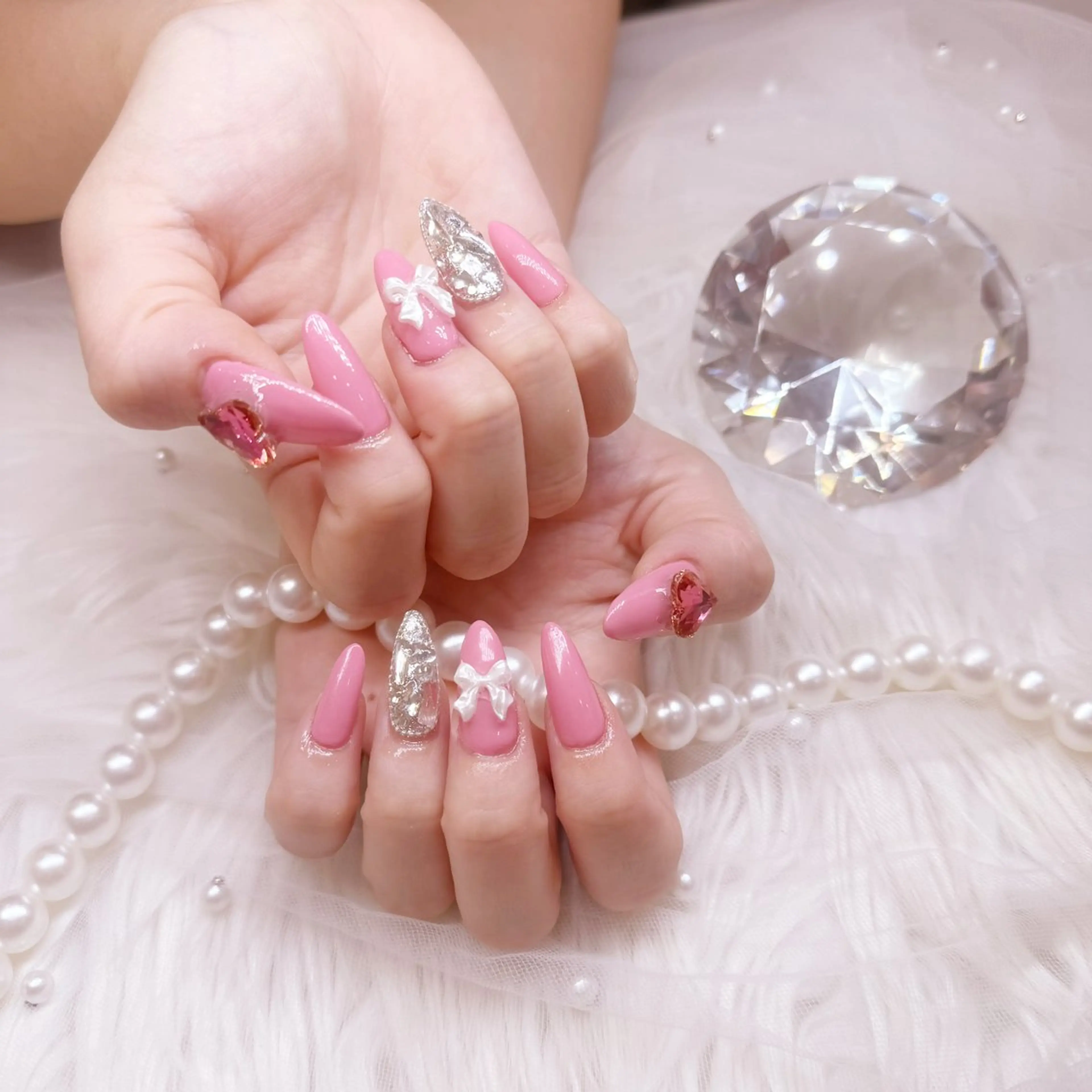 ネイル LUNON谷塚店所属・LUNON 谷塚店のネイルデザイン