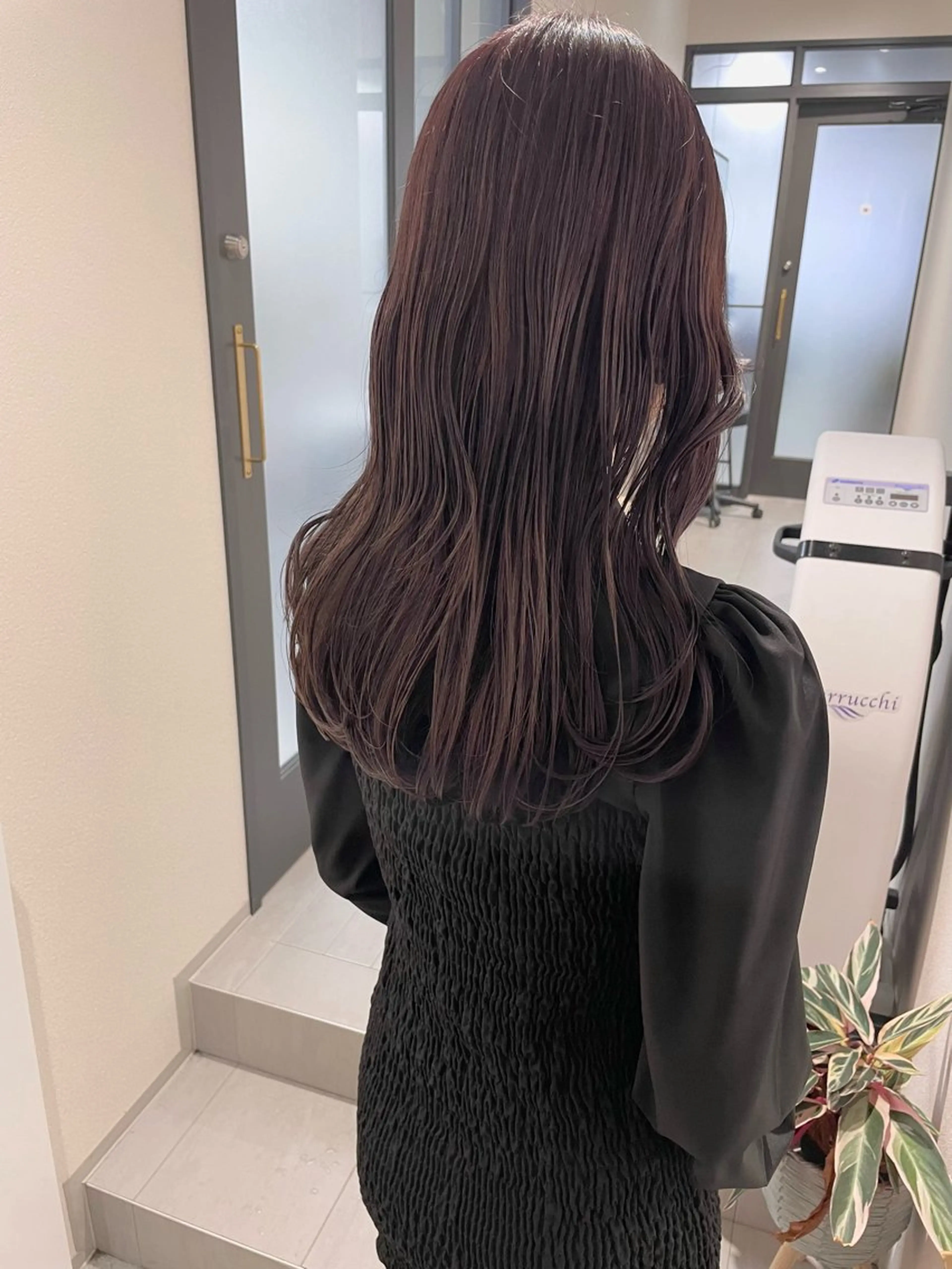 ロング カラー ヘアカラー 髪質改善will hairdesignのヘアスタイル