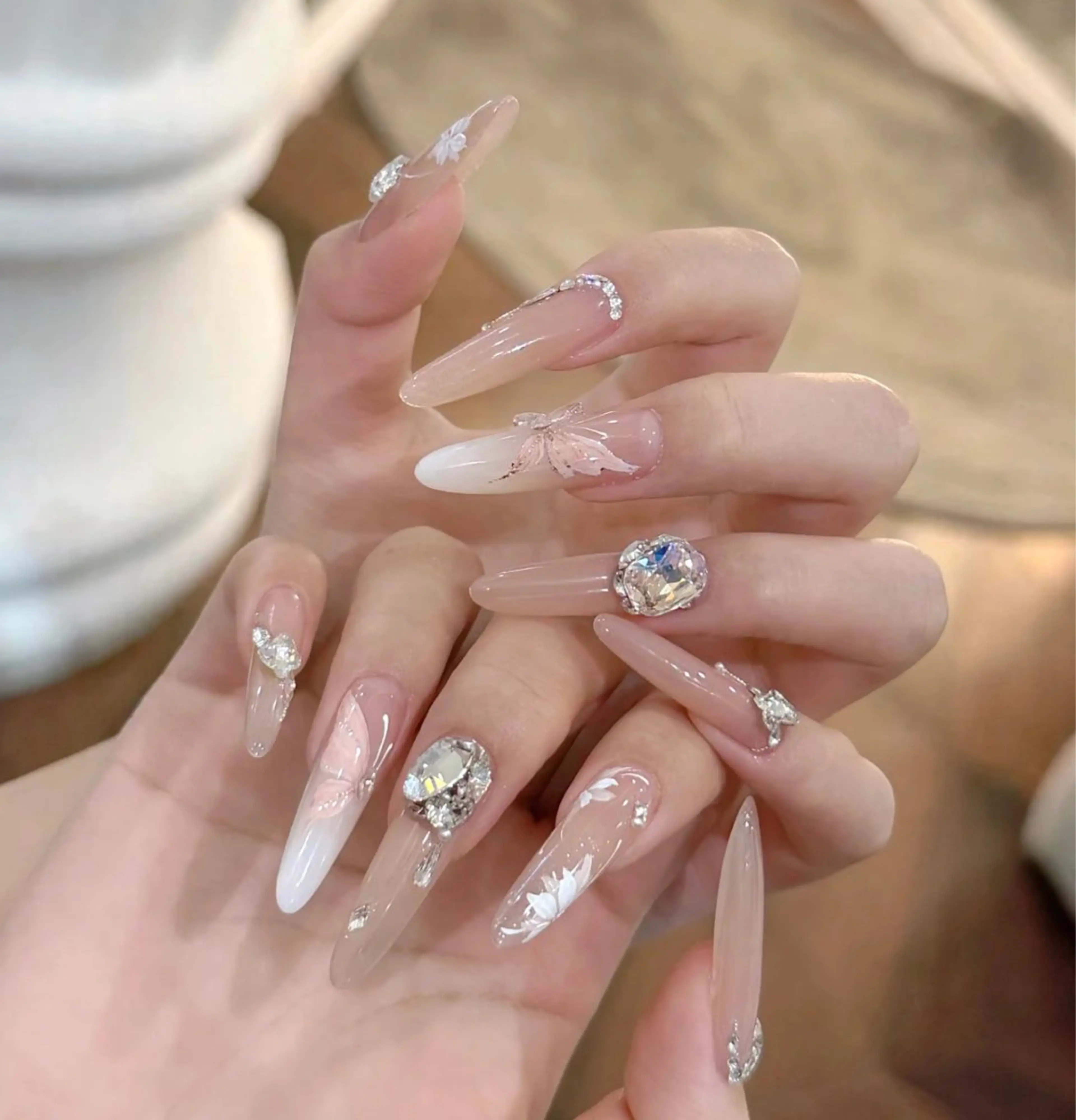 ネイル ハンドネイル D-BEAUTY Nailsalonのネイルデザイン