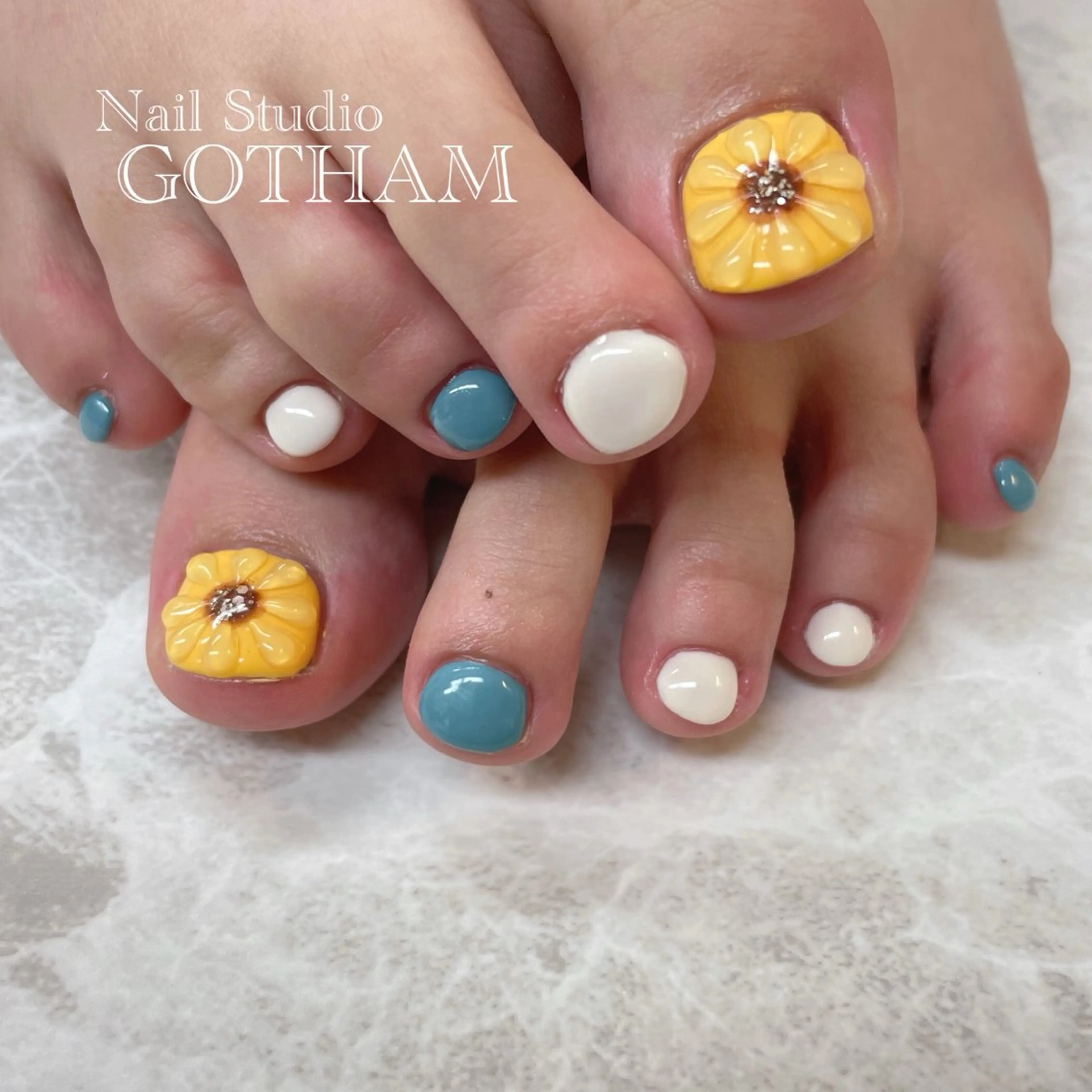 ネイル フットネイル Nail Studio GOTHAM所属・高円寺駅からすぐ🌈 ネイルGOTHAMのネイルデザイン