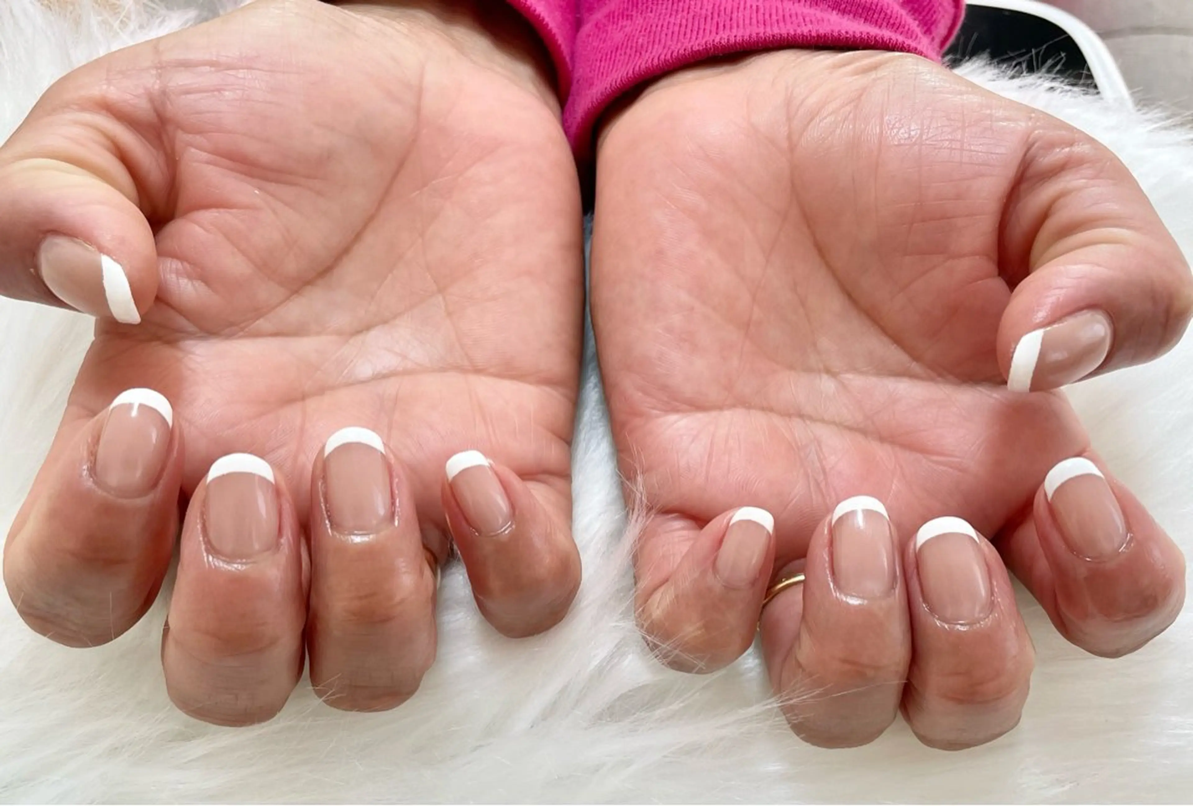 ネイル フレンチネイル ハンドネイル nail salon HIRUKANAのネイルデザイン