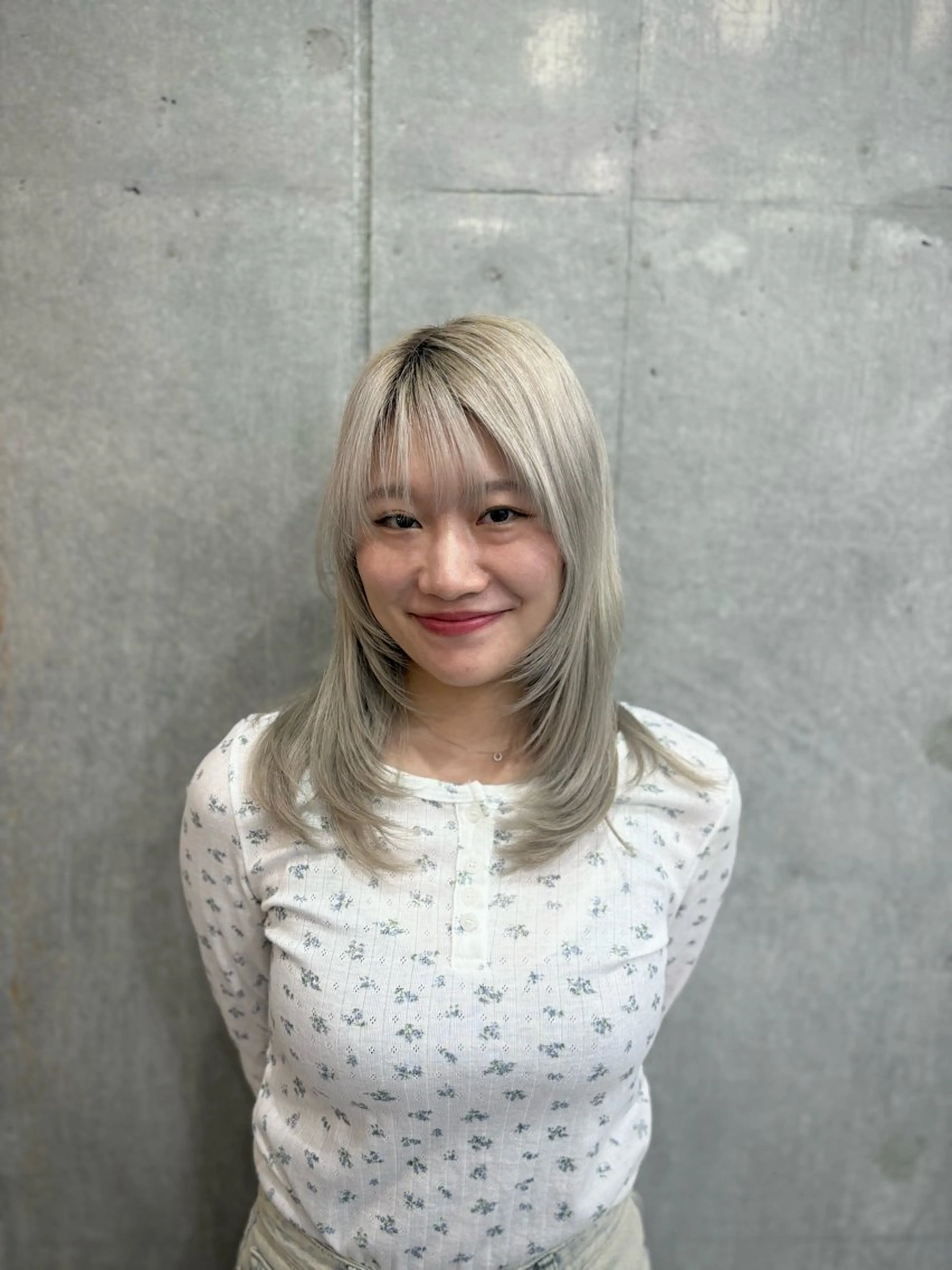 セミロング レイヤーカット 矢野 達也のヘアスタイル