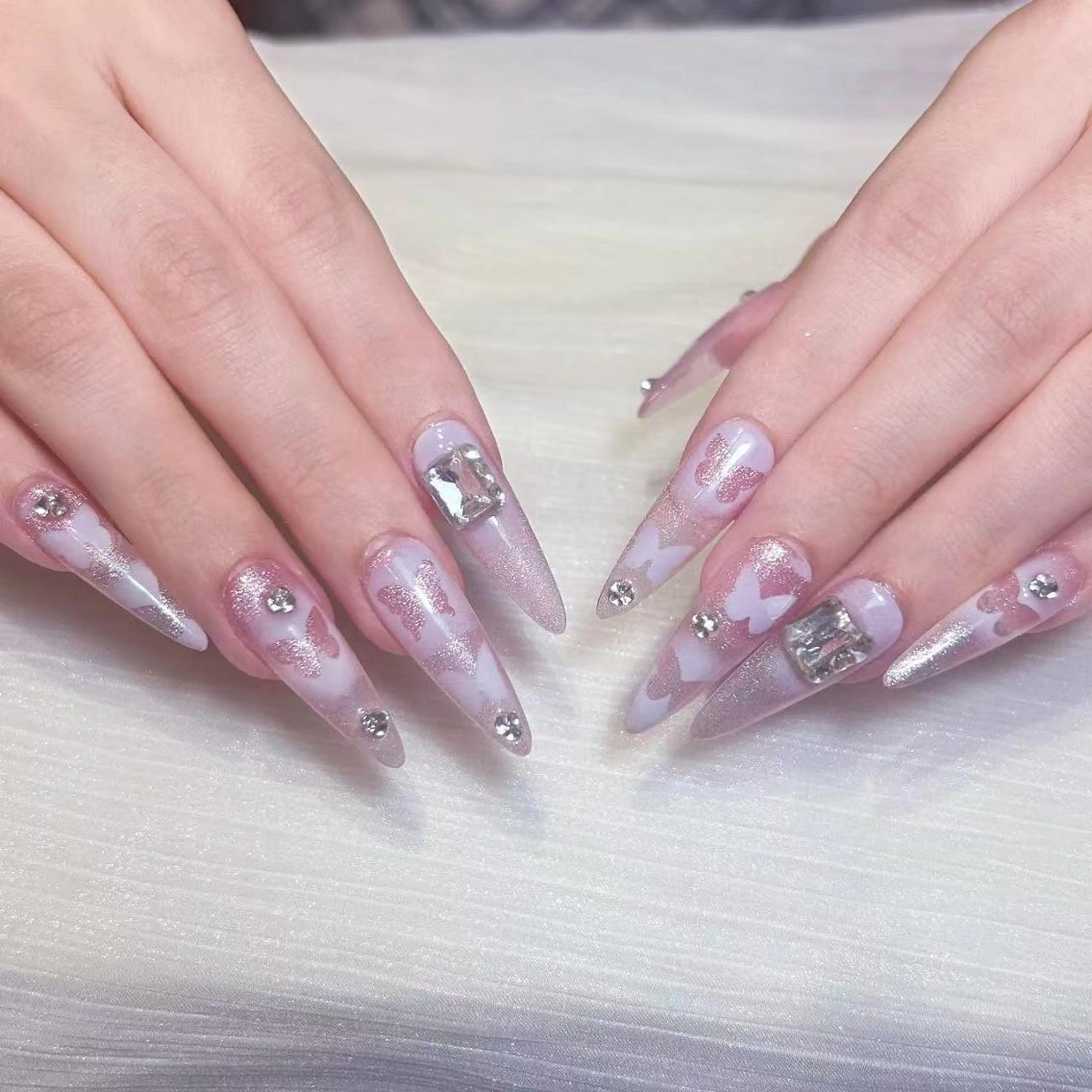 ネイル ハンドネイル DEMAIN- 🕊️のネイルデザイン