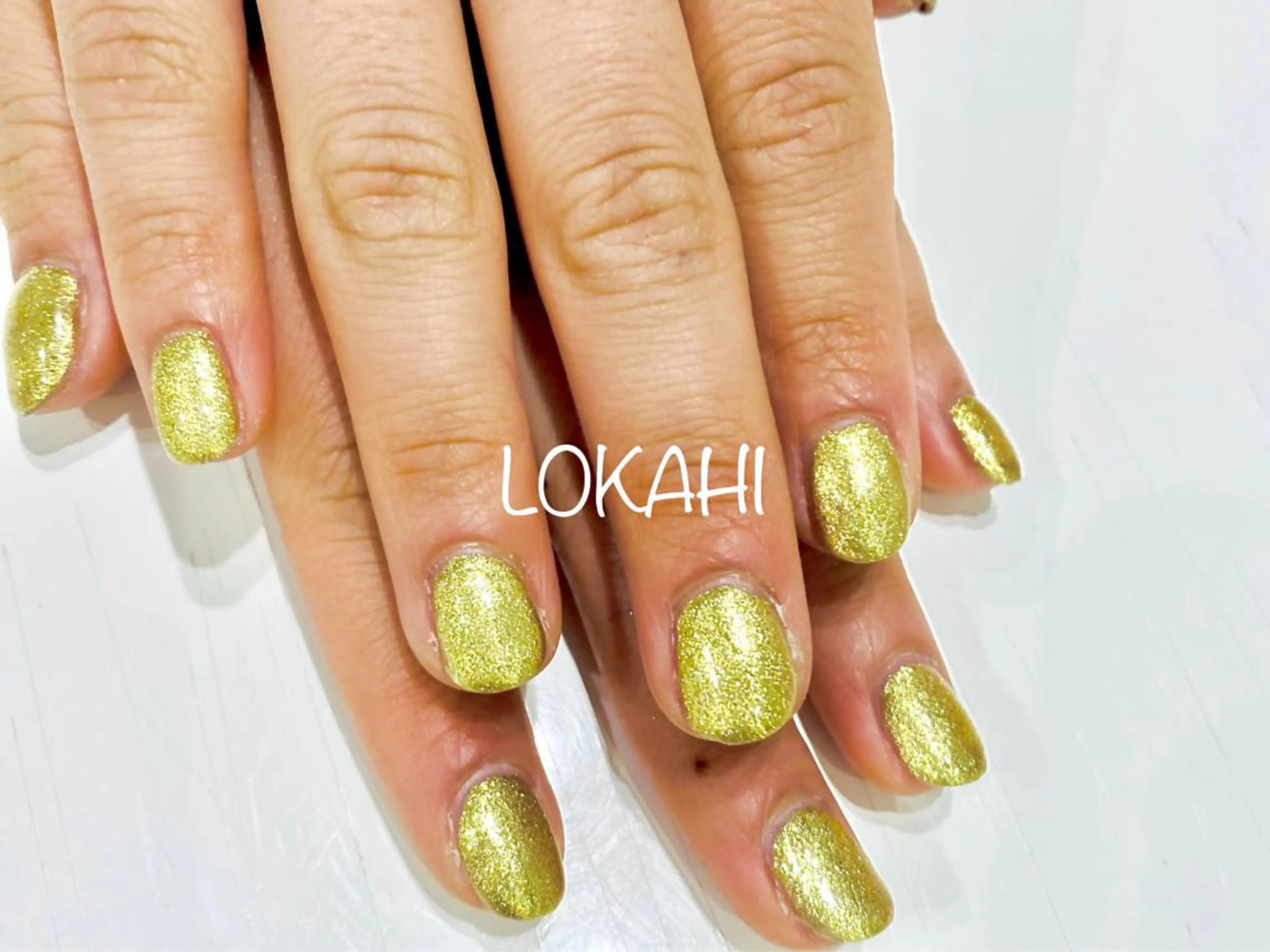 ネイル ジェルネイル 13日3980円‼️ マグもデザインも◎のネイルデザイン