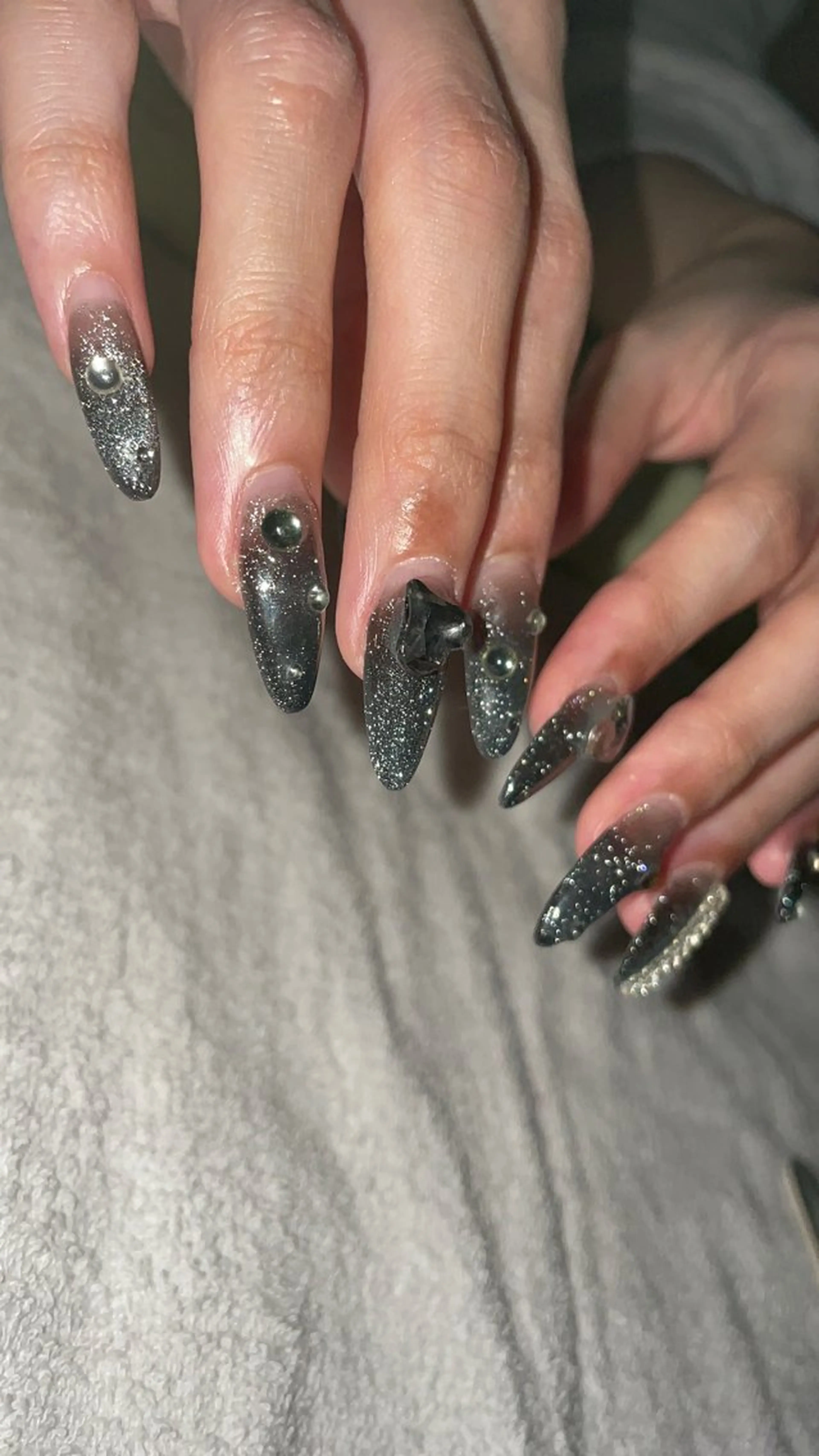 ネイル フレンチネイル グラデーション ハート 氷ネイル・うるうるネイル 韓国ネイル Ri-e's nailのネイルデザイン