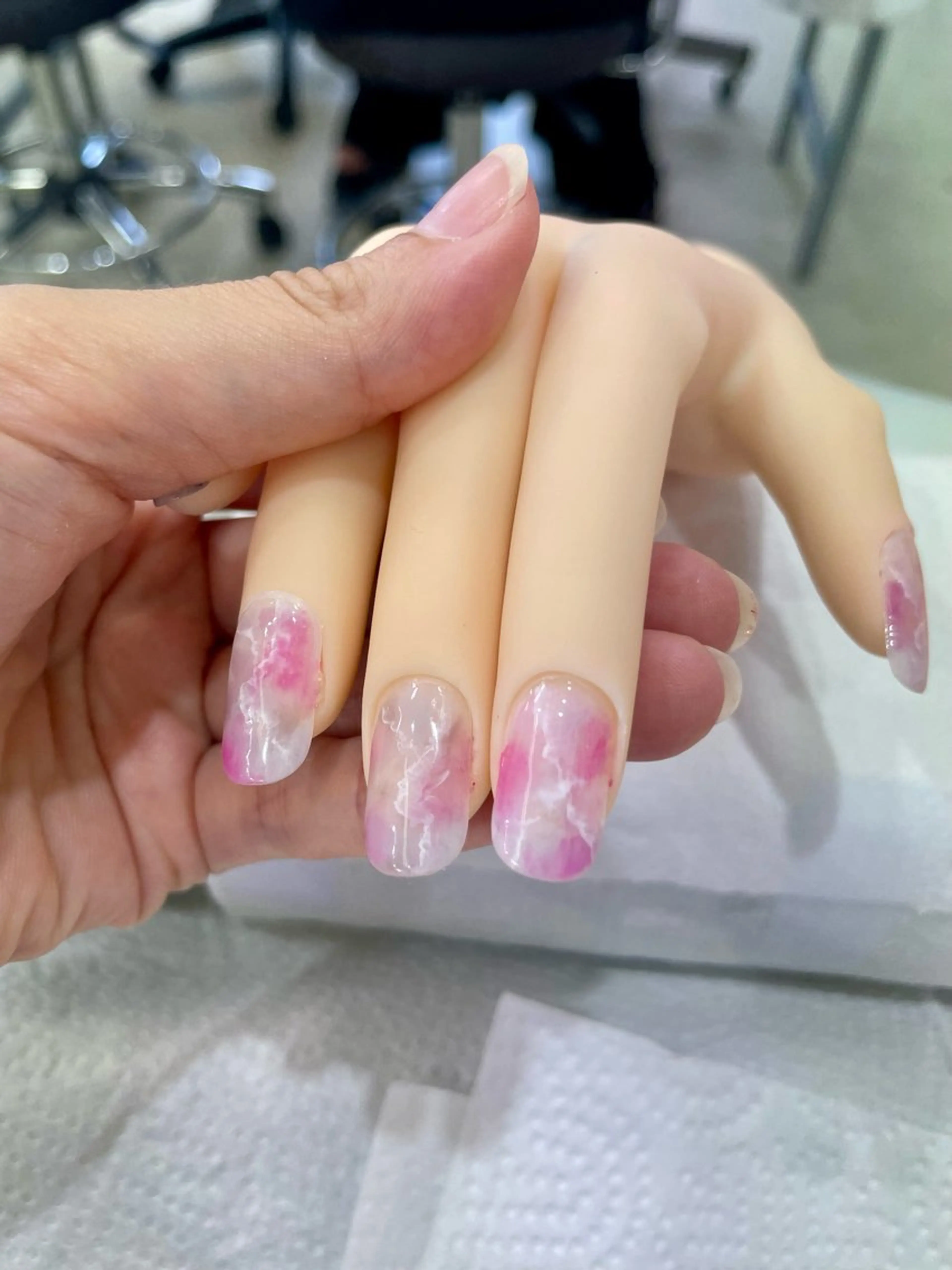 ネイル 大理石ネイル(マーブル) ピンク Chong Sarangのネイルデザイン
