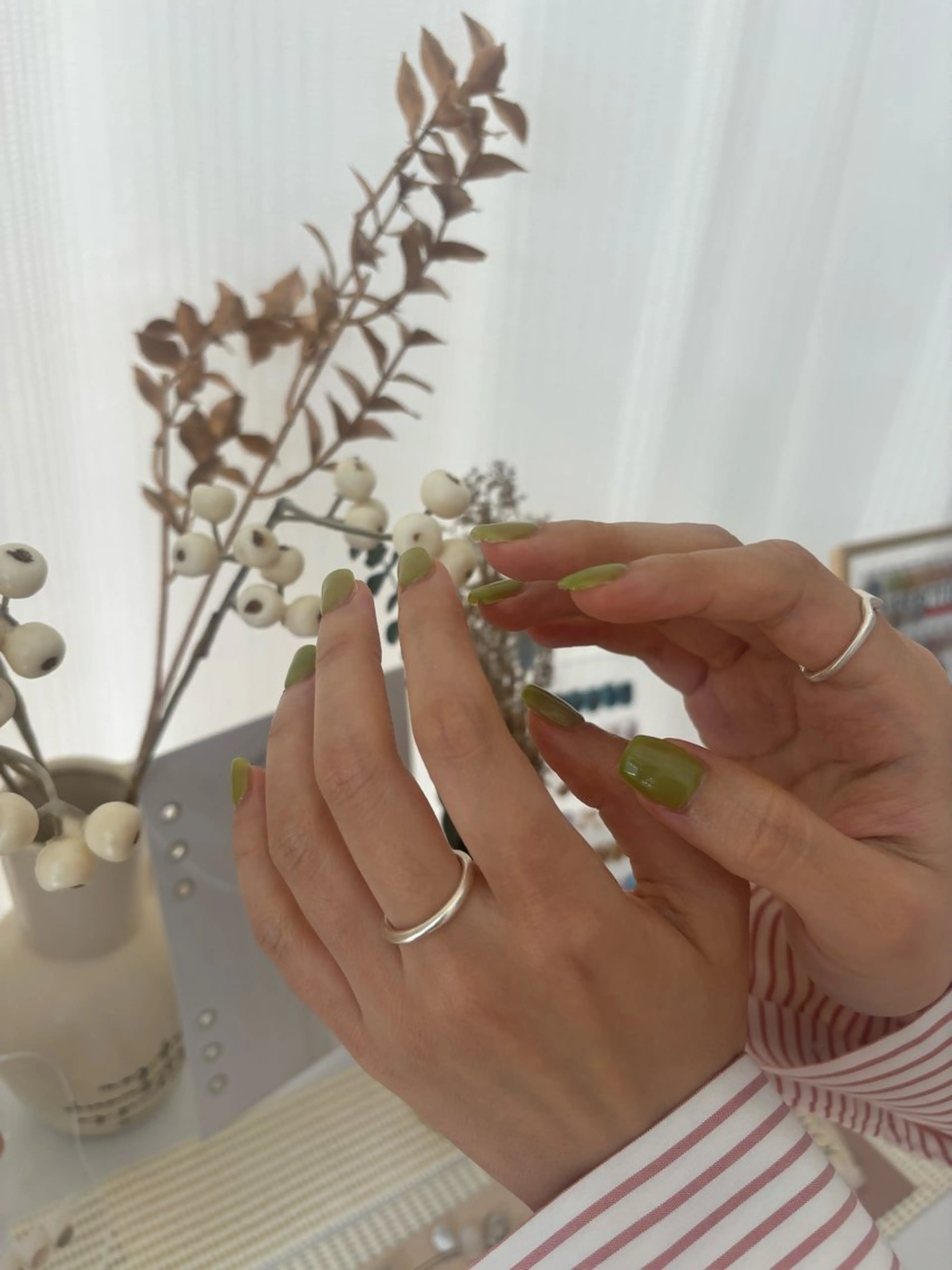 ネイル younail所属・Younail 🍇のネイルデザイン