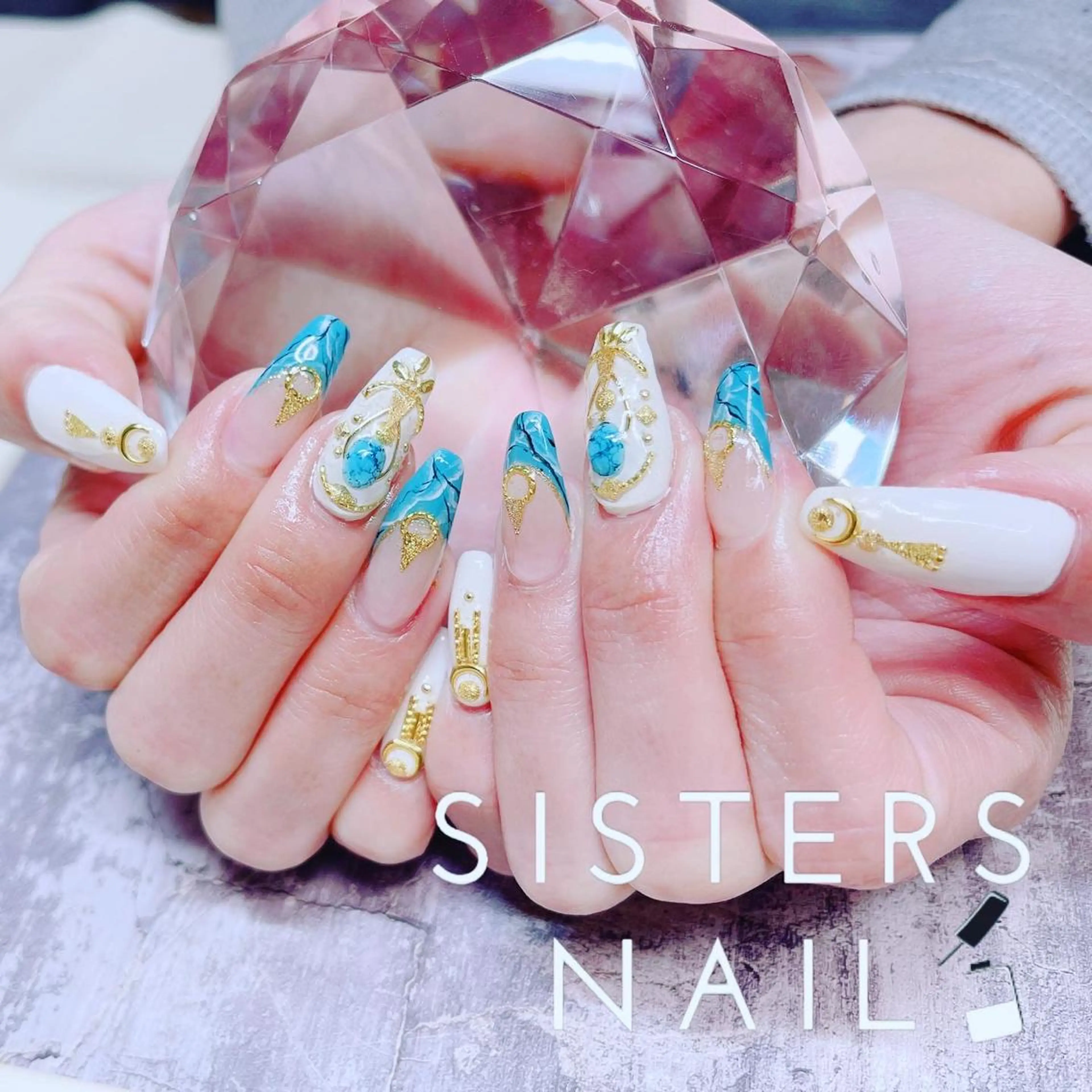 ネイル アートネイル フレンチネイル グラデーション スカルプネイル 夏ネイル ハンドネイル ハンドケア sisters nail.fのネイルデザイン