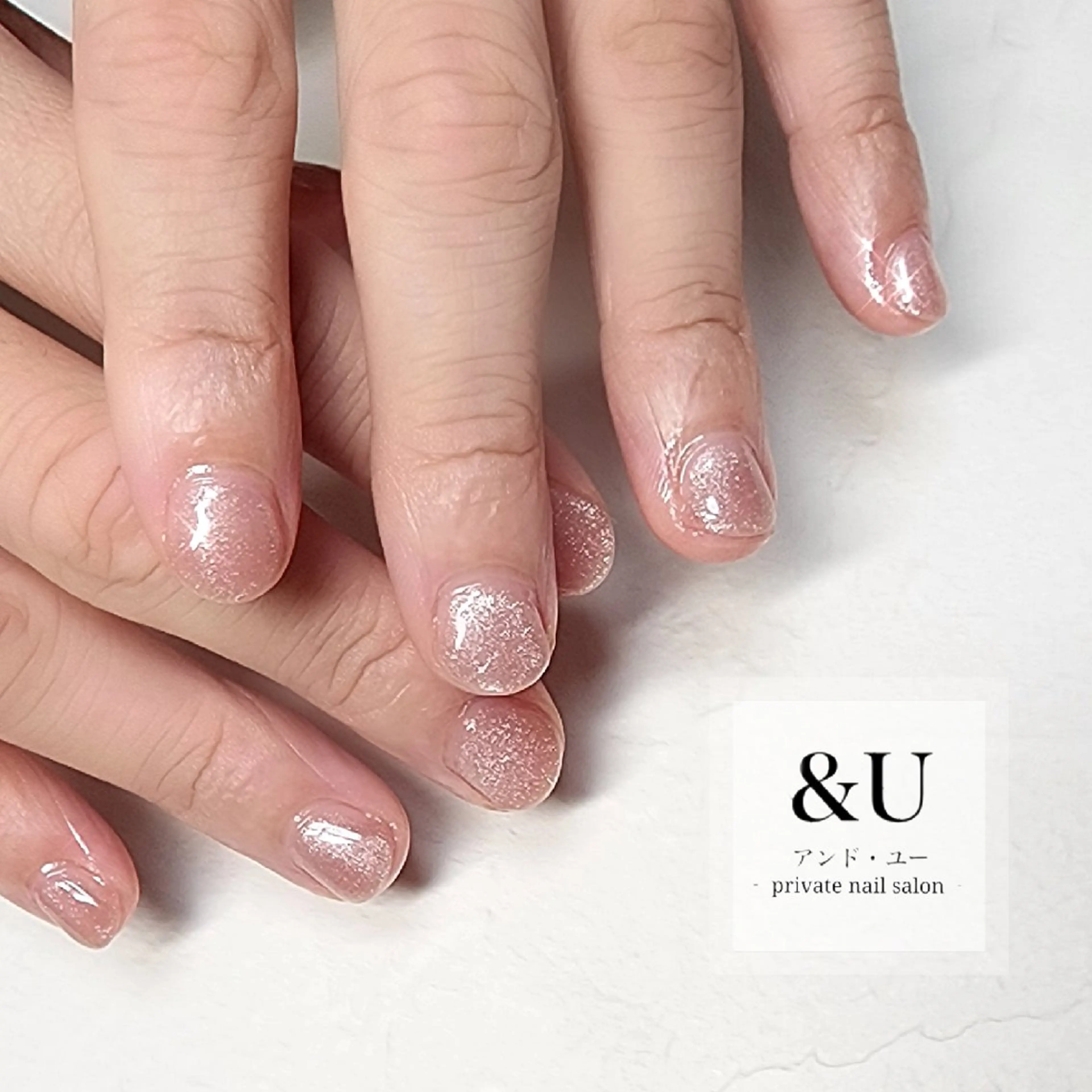 ネイル ジェルネイル マグネットネイル マグネットワンカラー ワンカラーネイル ハンドネイル &U (アンド・ユー)のネイルデザイン