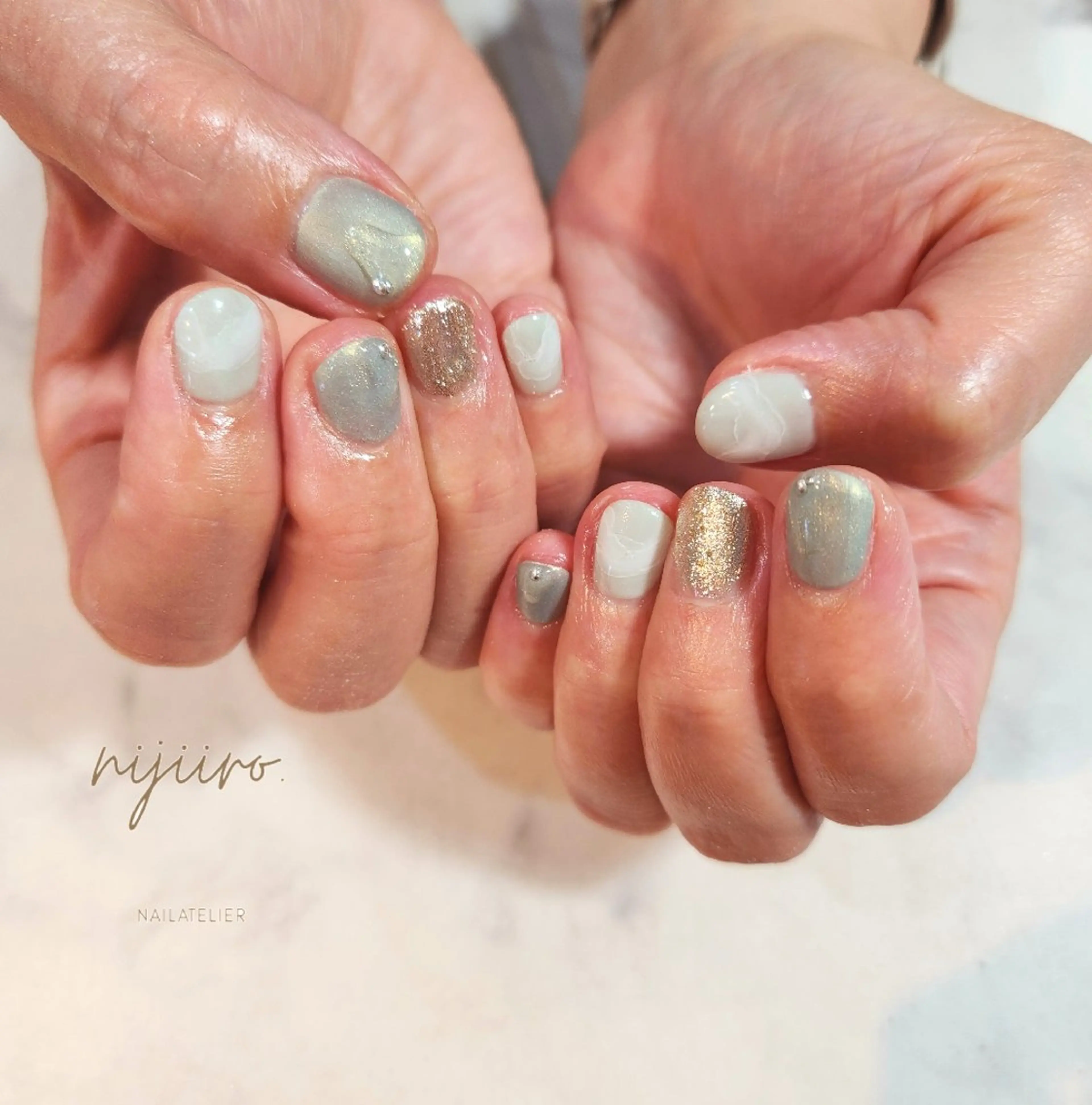 ネイル ハンドネイル nailatelier nijiiro.所属・nijiiro🌈 サトウのネイルデザイン