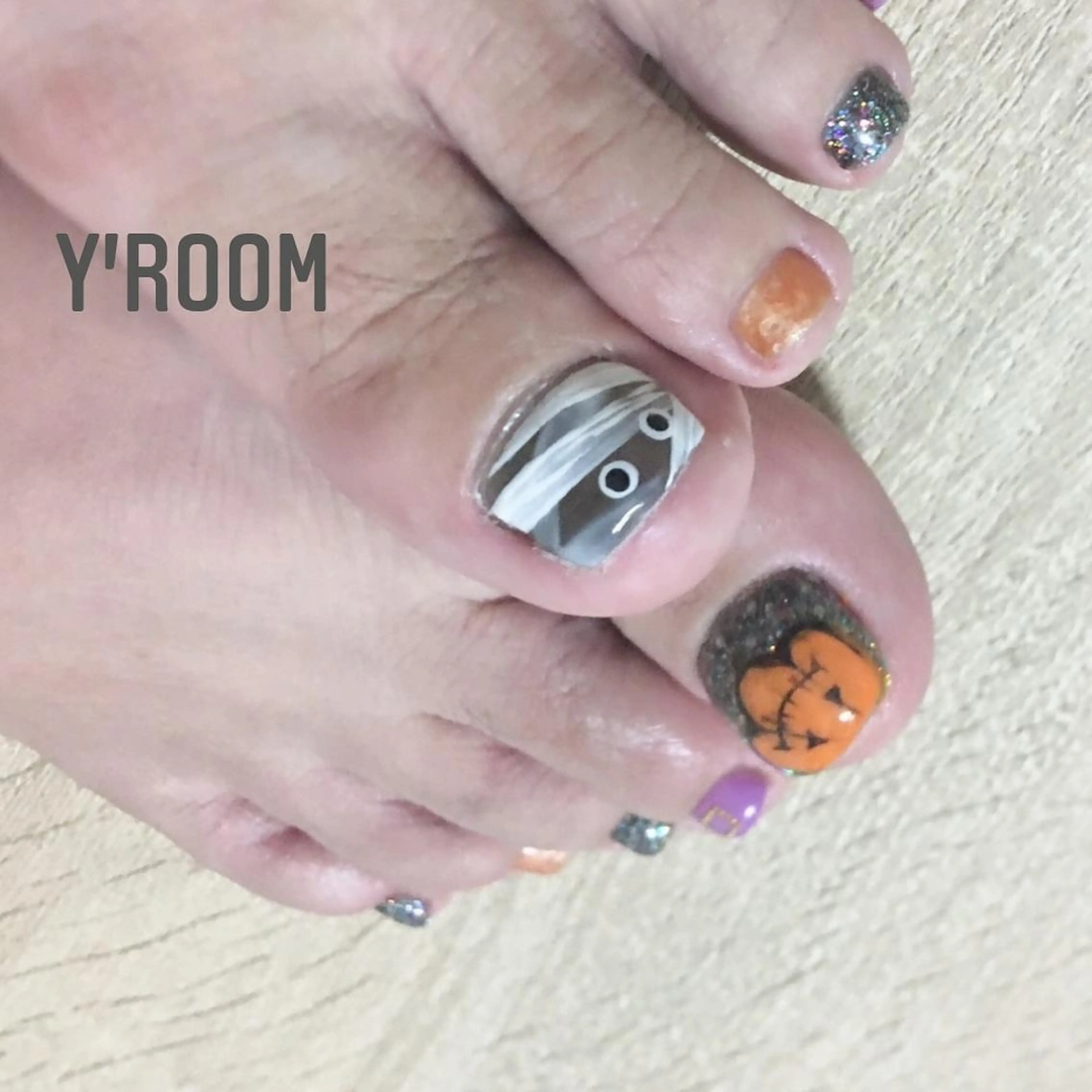 ネイル ジェルネイル ハロウィン ニュアンスネイル ワンカラーネイル パラジェル YUKA （ネイリスト）のネイルデザイン