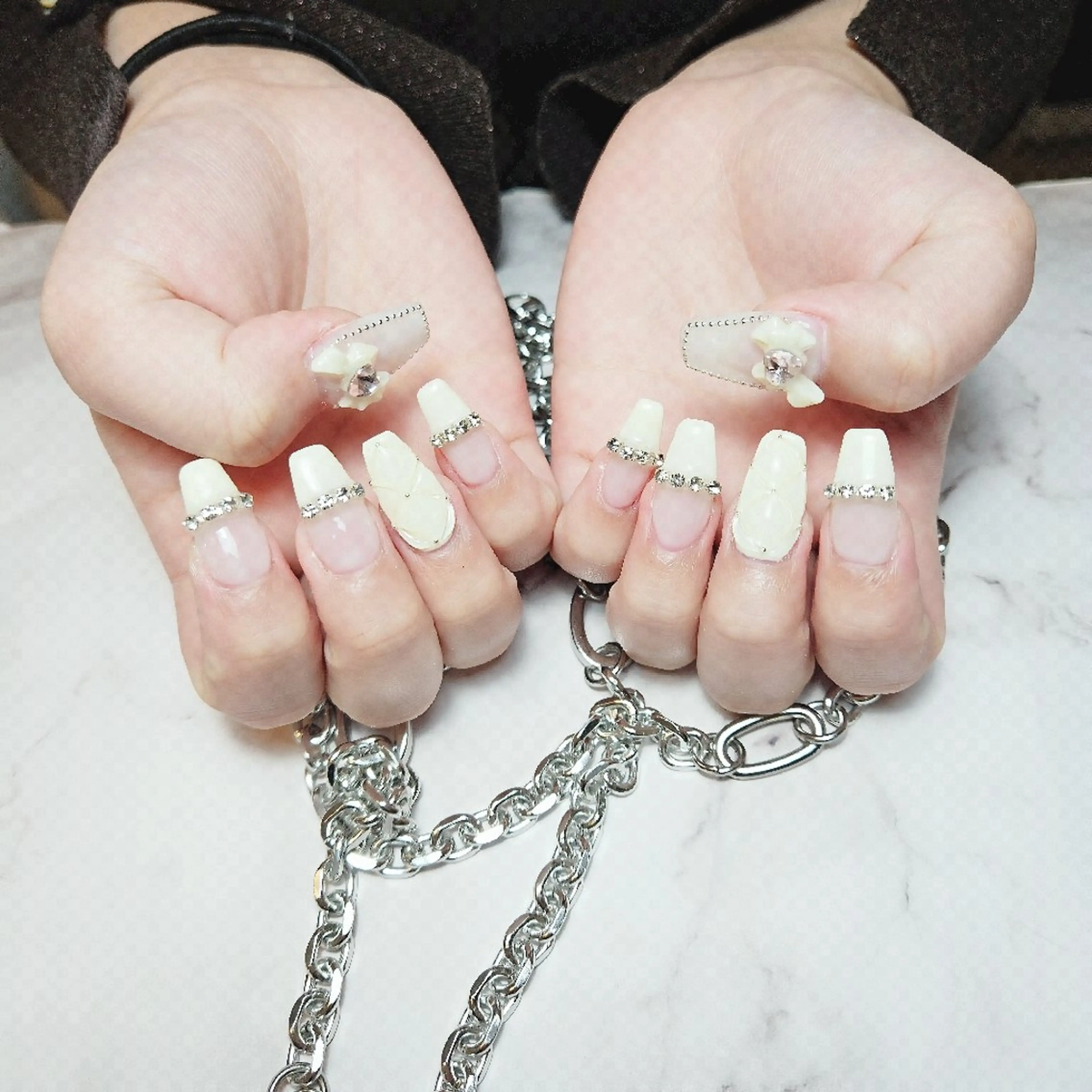 ネイル 🌈Yun nail hyejin💋のネイルデザイン